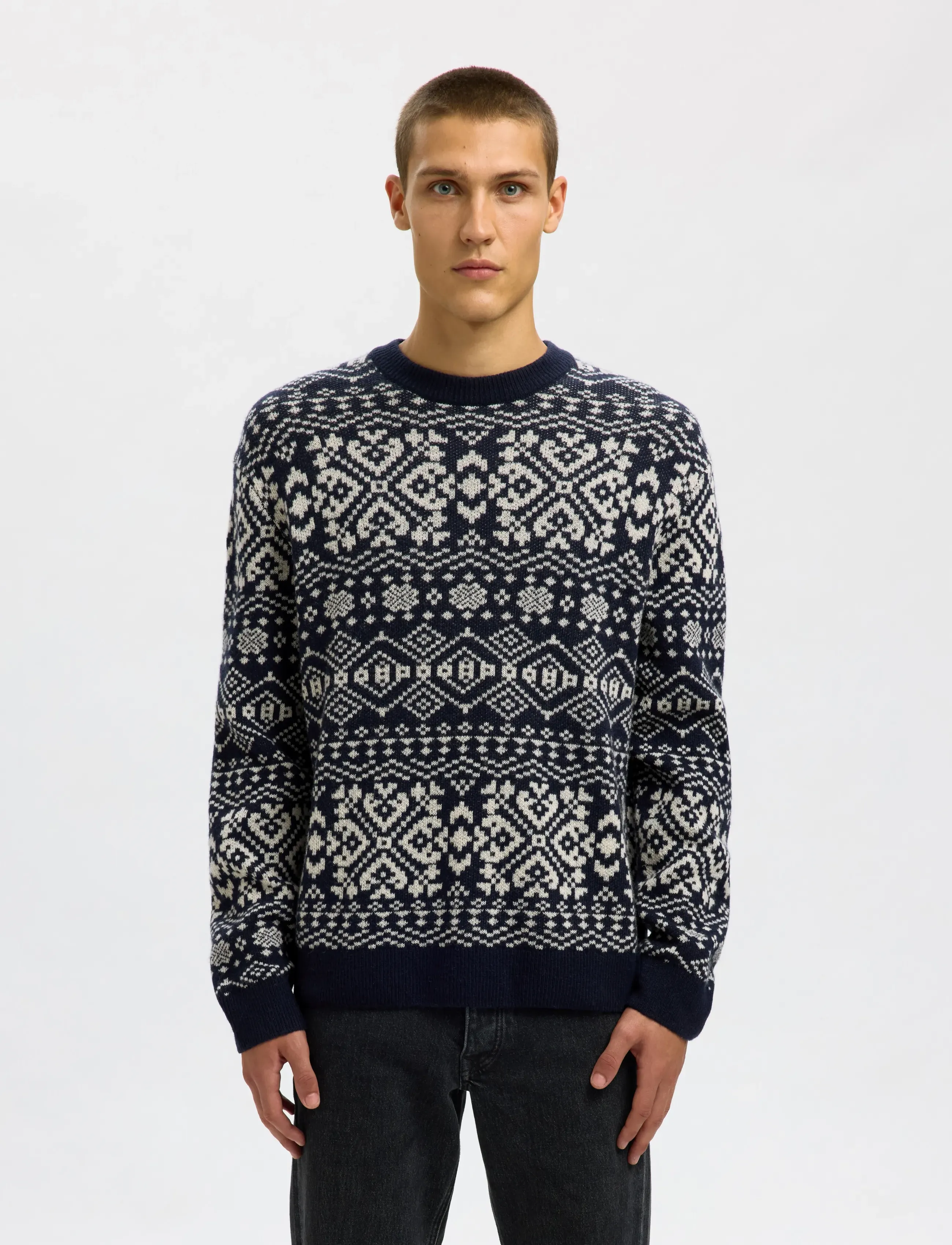 Selected SLHHOLGER LS KNIT JAQUARD CREW NECK - Looks for less - SKY CAPTAIN / navy