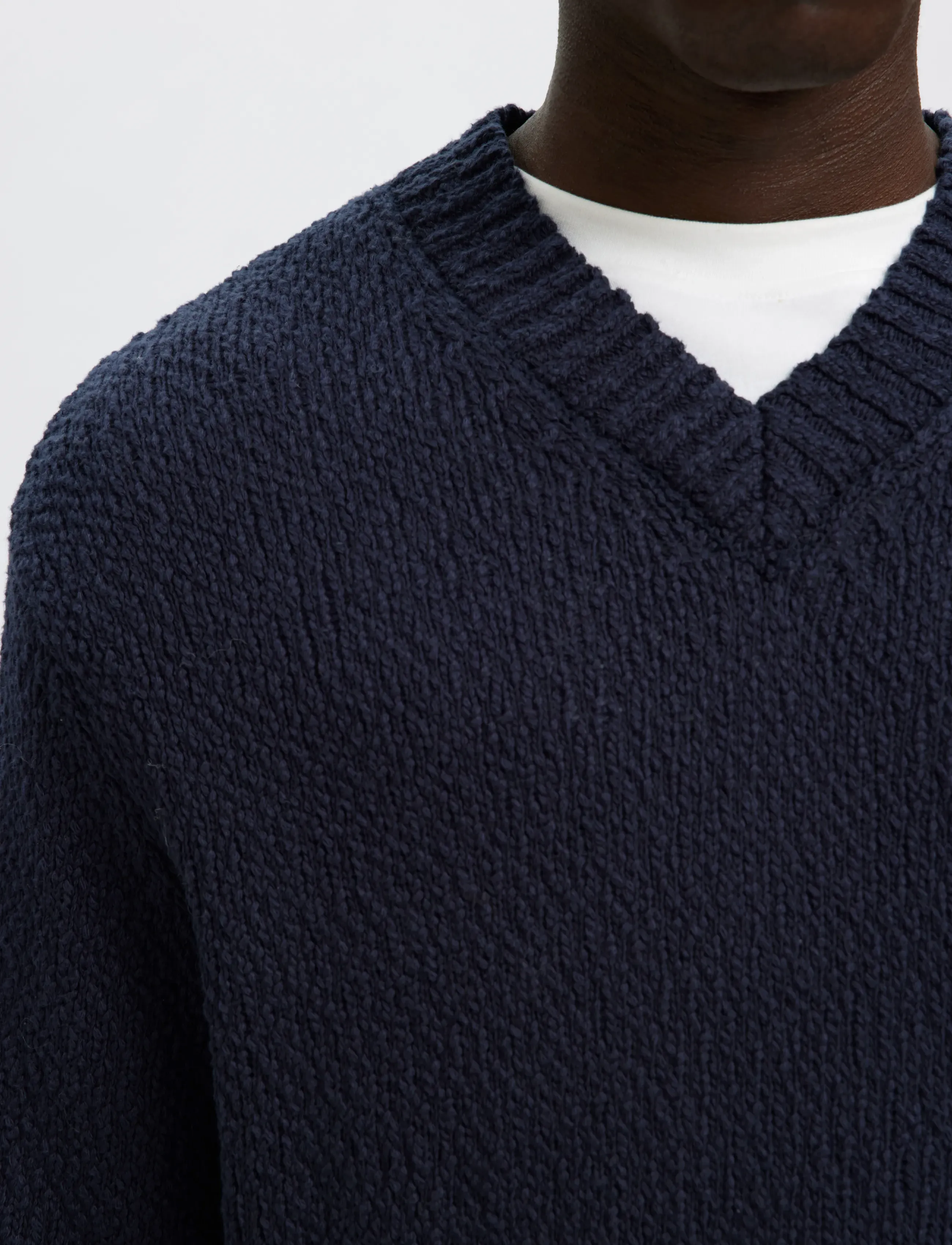 SELECTED Slhangus Ls Knit Relaxed V-Neck långärmade t-shirts herr – bild 3