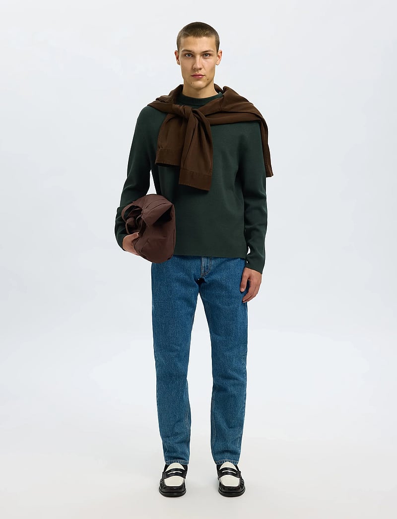Selected - SLHTELLER FN RELAXED CREW NECK NOOS - pulls col rond - deep forest - 5