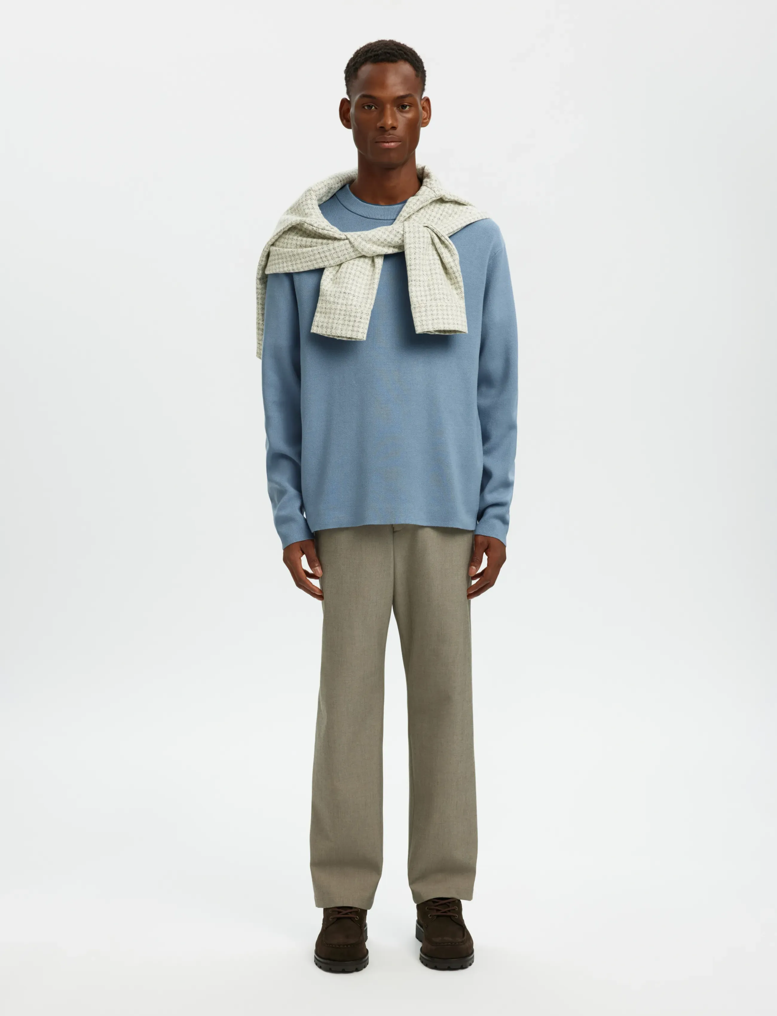 Selected - SLHTELLER FN RELAXED CREW NECK NOOS - rund hals - dusty blue - 5