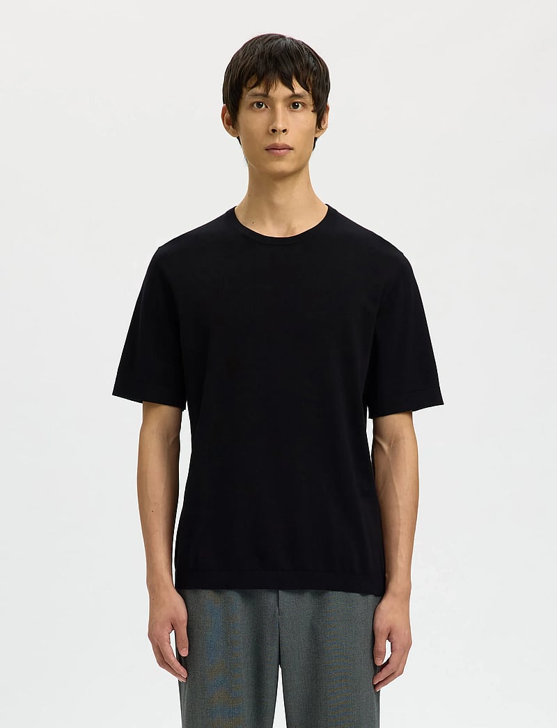 Selected - SLMTORINO SS KNIT CREW NECK NOOS - kurzärmelig - black - 0