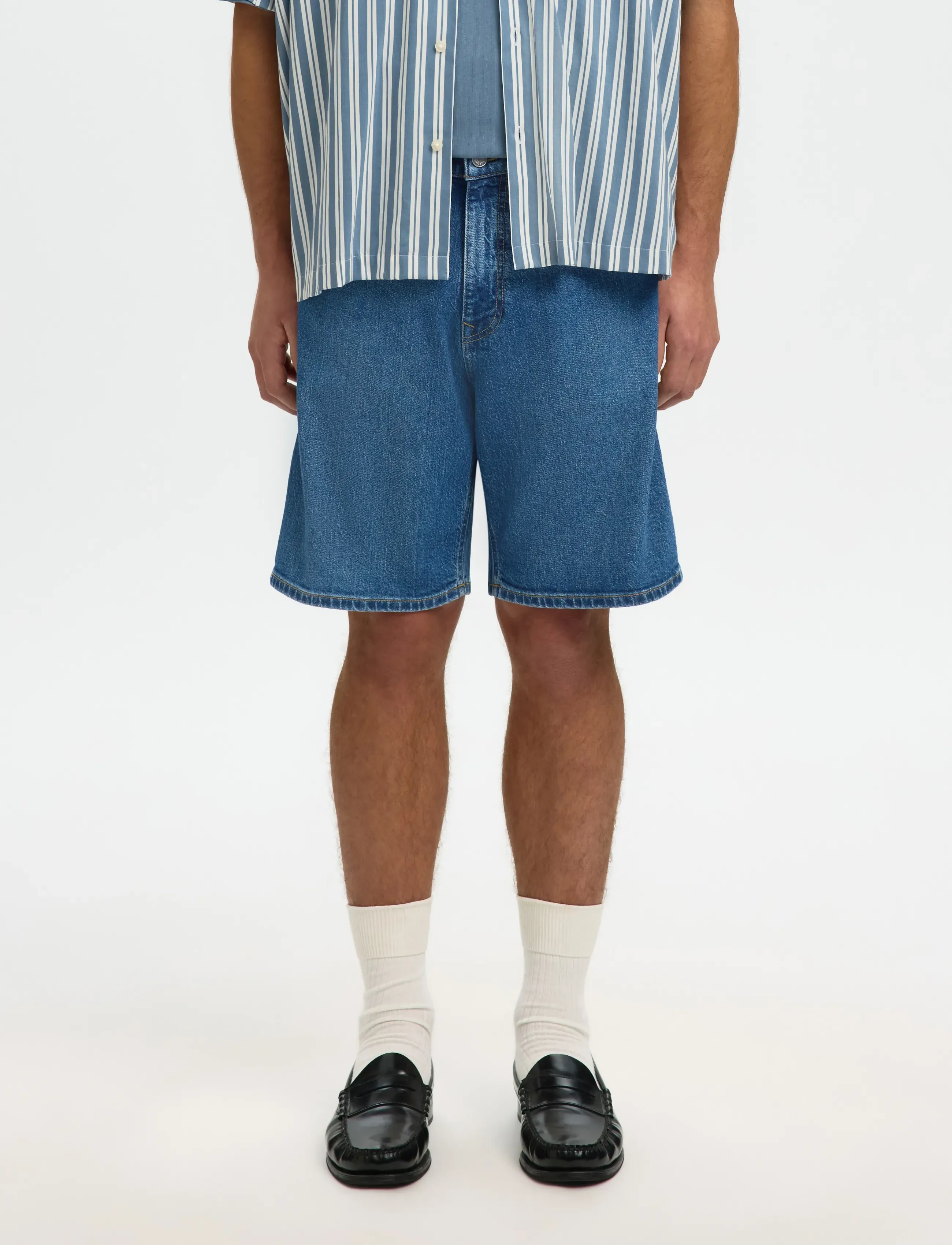 Selected SLMREG ALEX M.BLUE 702 DENIM SHORTS NOOS - Kollektioner - MEDIUM BLUE DENIM / blue