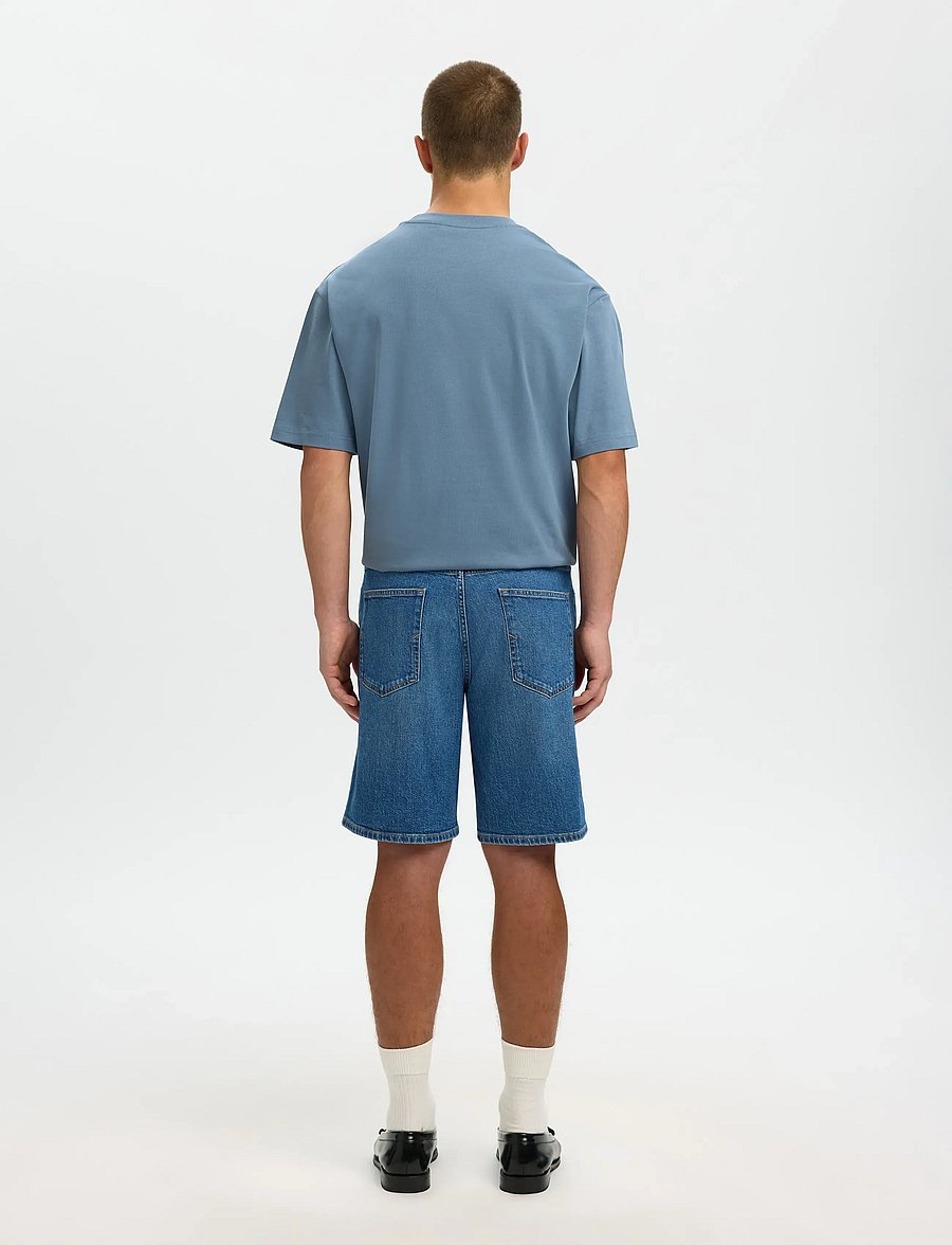 Selected - SLMREG ALEX M.BLUE 702 DENIM SHORTS NOOS - jeansshorts - medium blue denim - 2