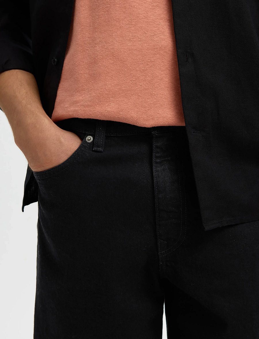 Selected - SLHREG ALEX BLACK 705 DENIM SHORT NOOS - jeans shorts - black denim - 4