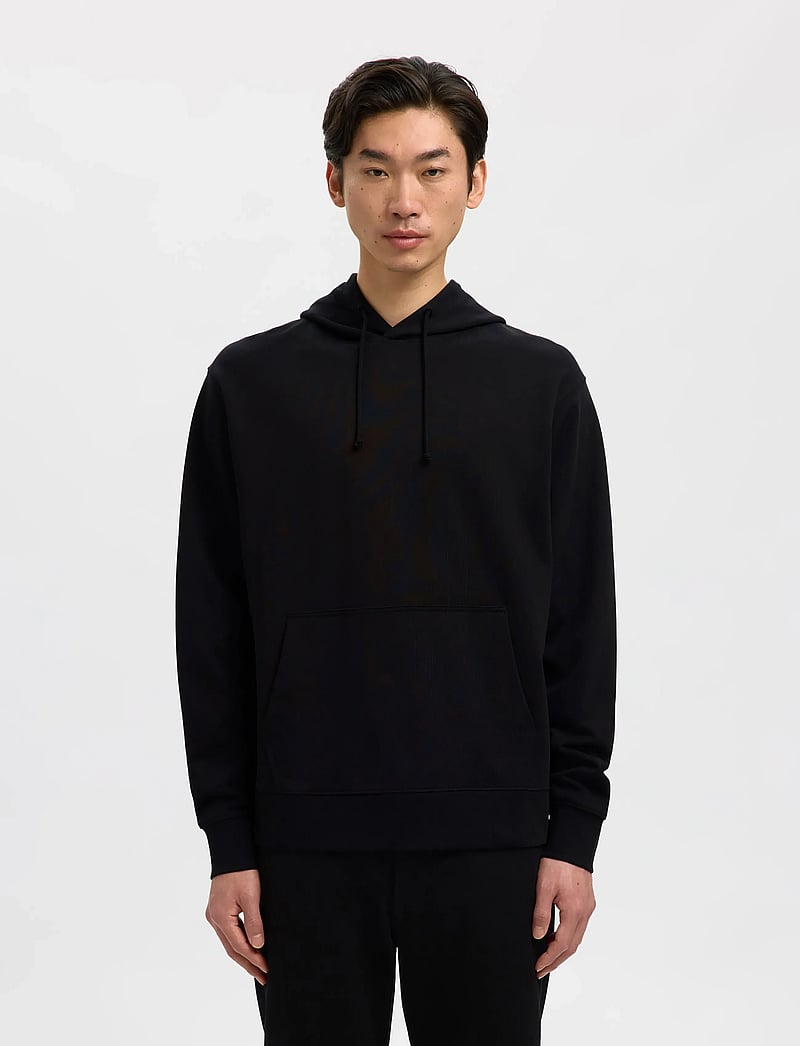 Selected - SLHRELAXLUKE LS SWEAT HOODIE NOOS - kapuutsiga dressipluusid - black - 0