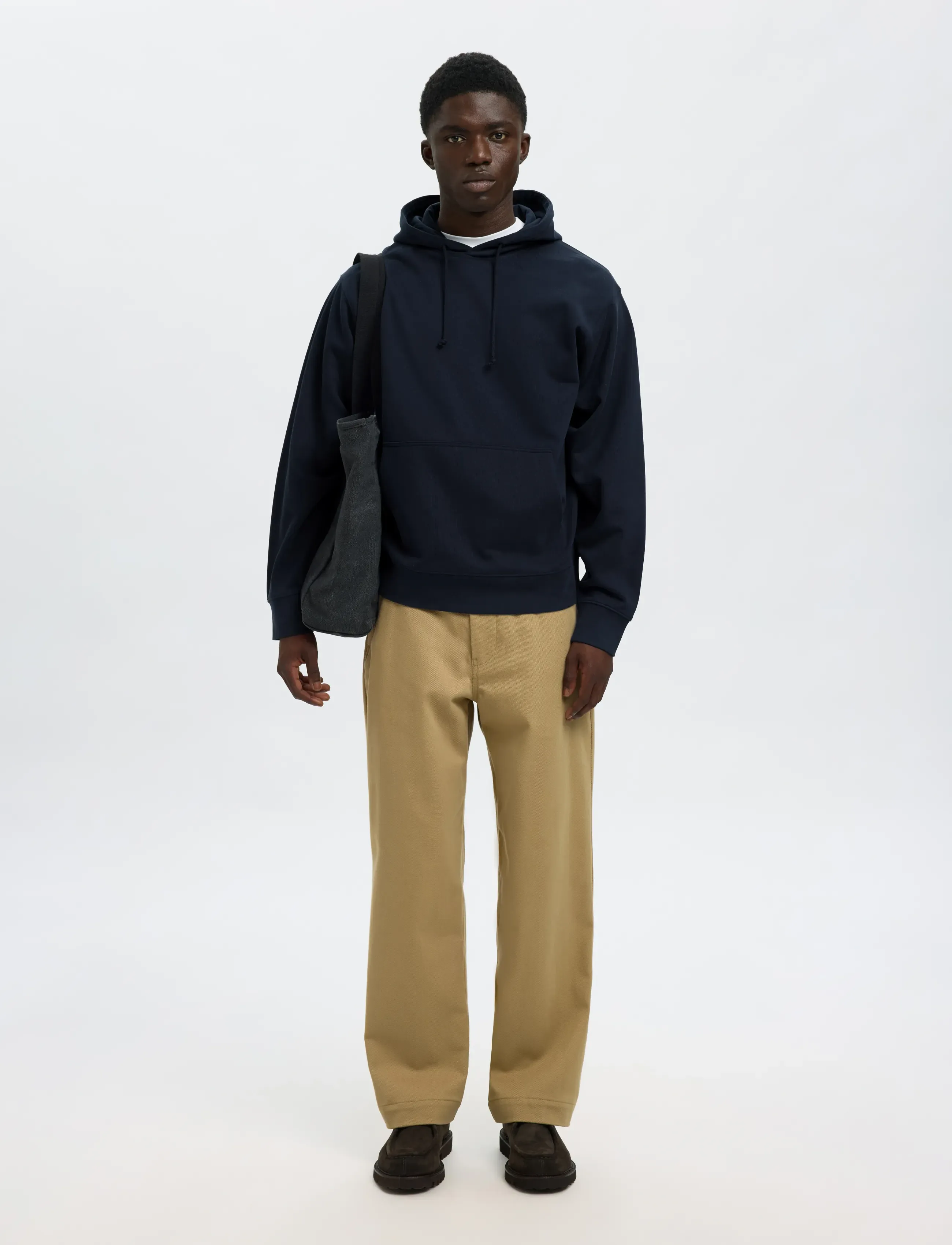 Selected - SLHRELAXLUKE LS SWEAT HOODIE NOOS - sweatshirts - dark sapphire - 4