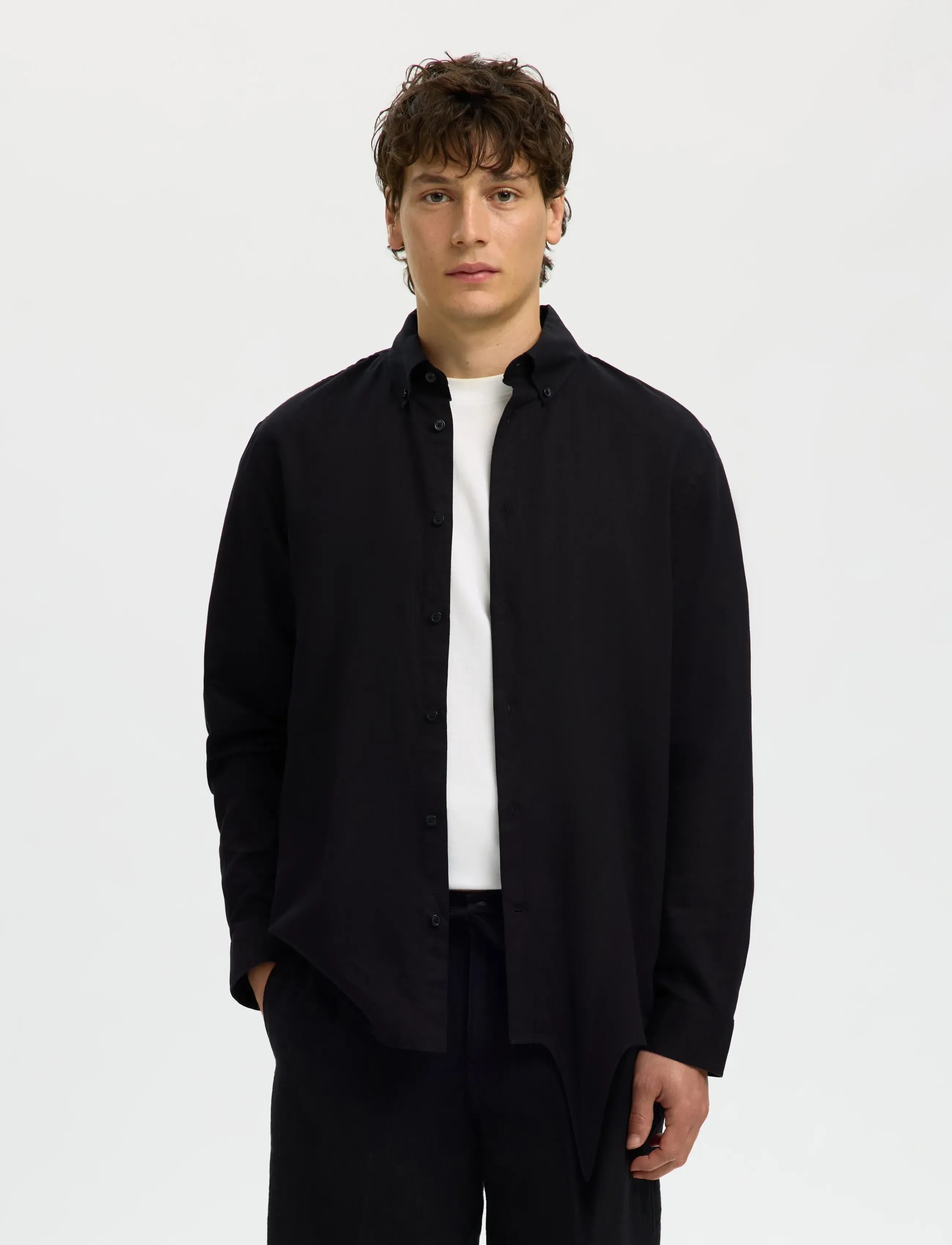 Selected SLMREGCLAY LINENBLEND LS SHIRT CLA NOOS - Tänavastiil - BLACK / black