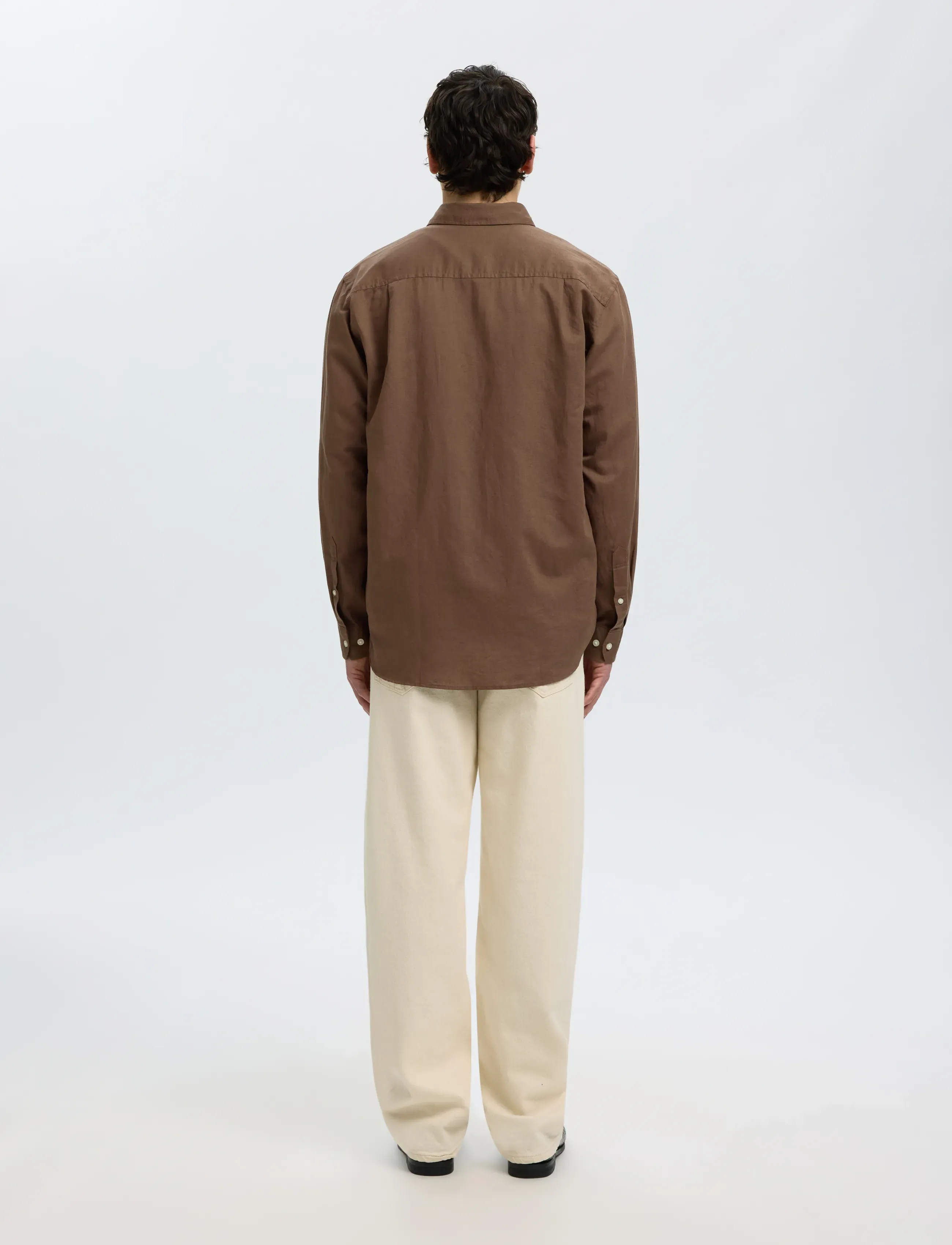 Selected - SLMREGCLAY LINENBLEND LS SHIRT CLA NOOS - casual skjorter - chocolate chip - 2