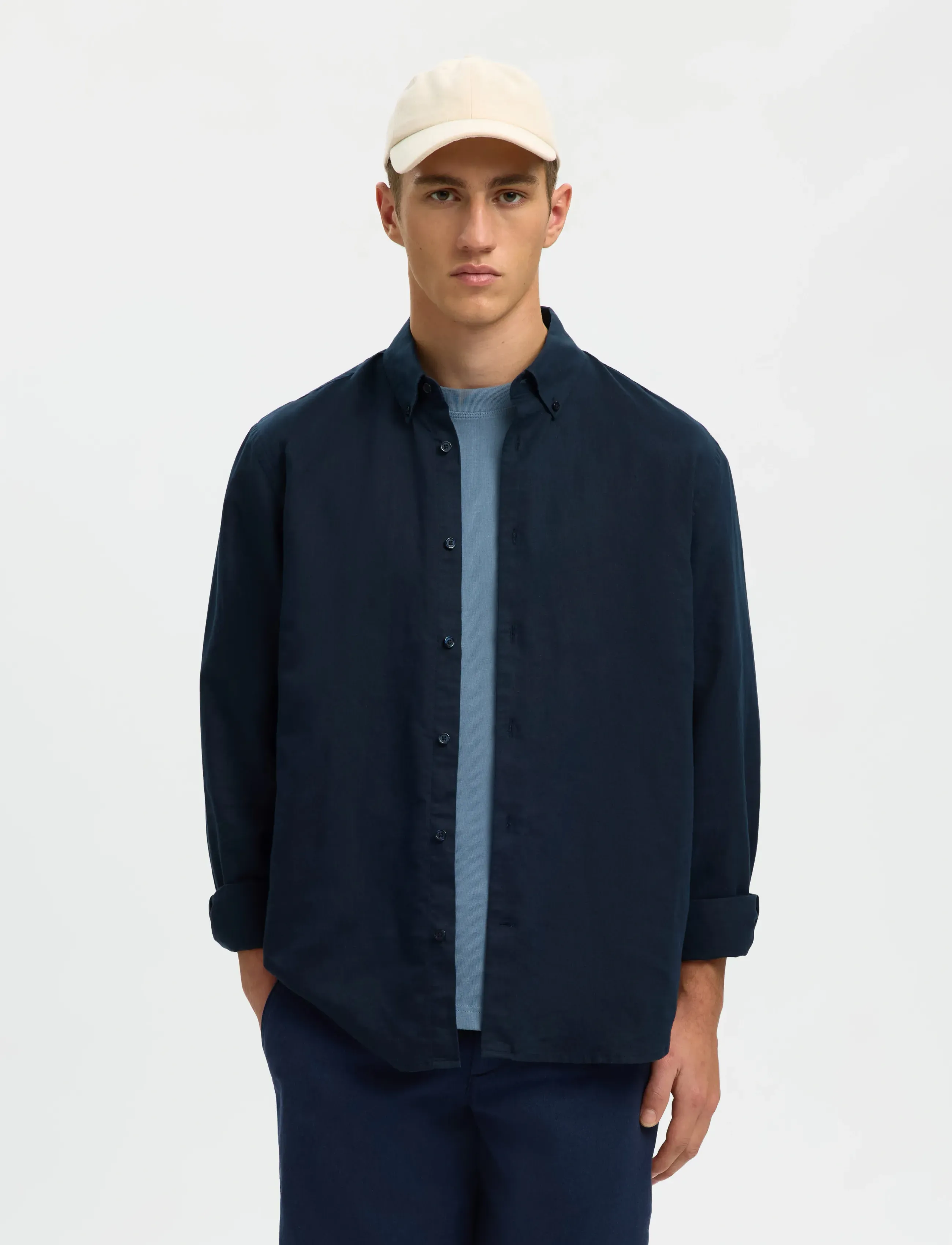 Selected SLMREGCLAY LINENBLEND LS SHIRT CLA NOOS - Kläder - SKY CAPTAIN / navy