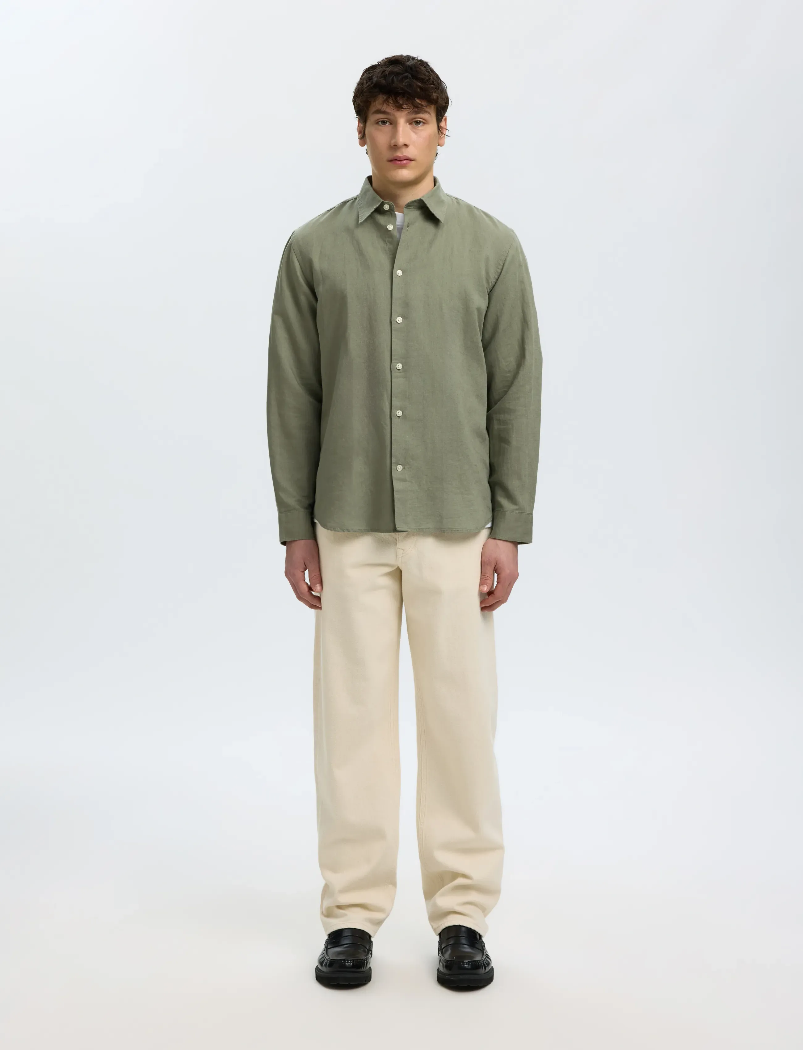 Selected - SLMREGCLAY LINENBLEND LS SHIRT CLA NOOS - casual skjorter - vetiver - 3