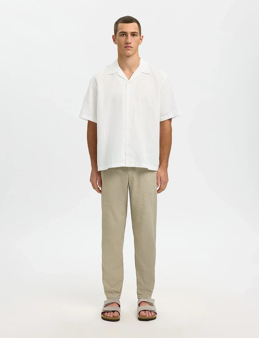 Selected - SLMRLXCLAY LINENBLEND SS SHIRT RES NOOS - chemises de lin - bright white - 3