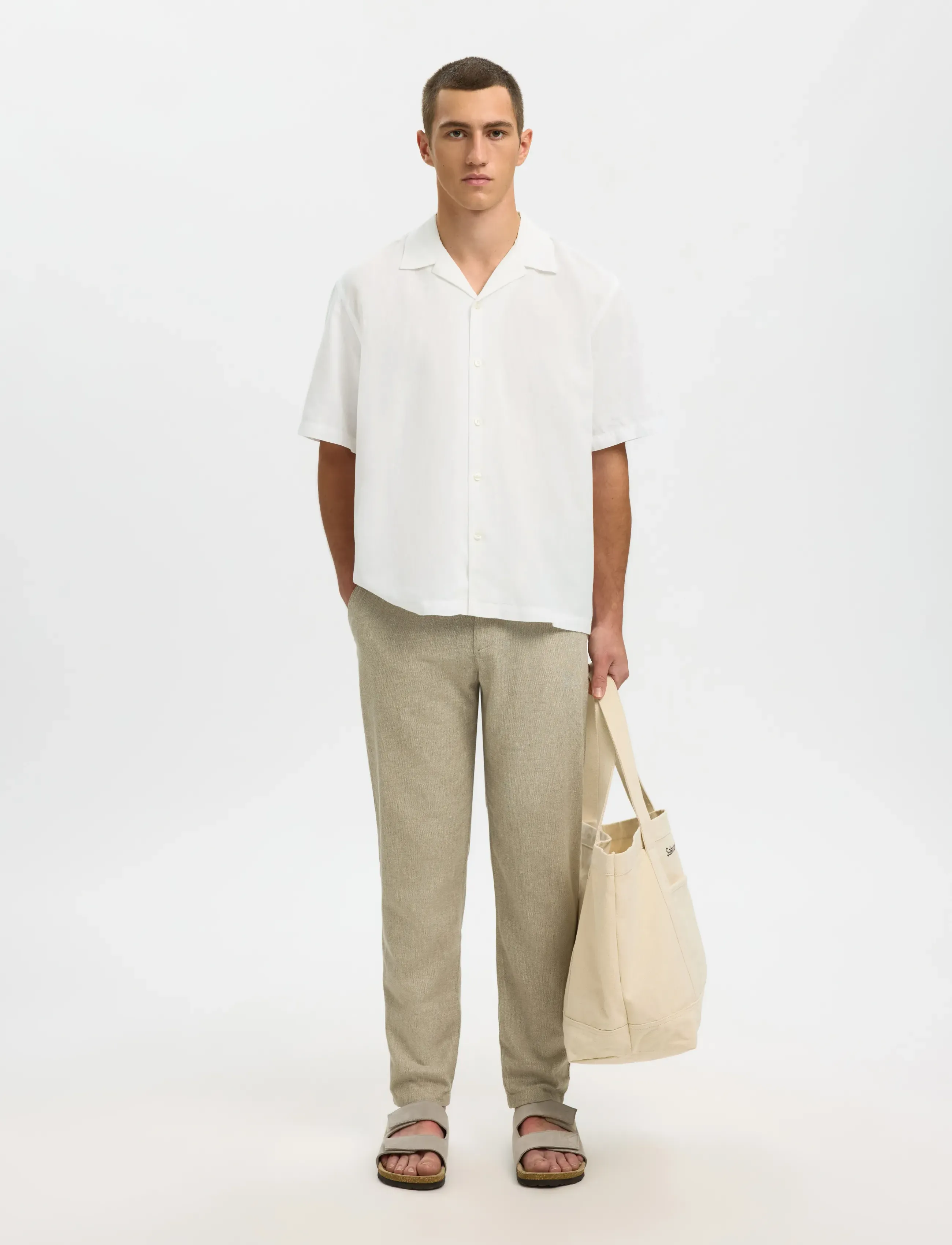 Selected - SLMRLXCLAY LINENBLEND SS SHIRT RES NOOS - chemises de lin - bright white - 5