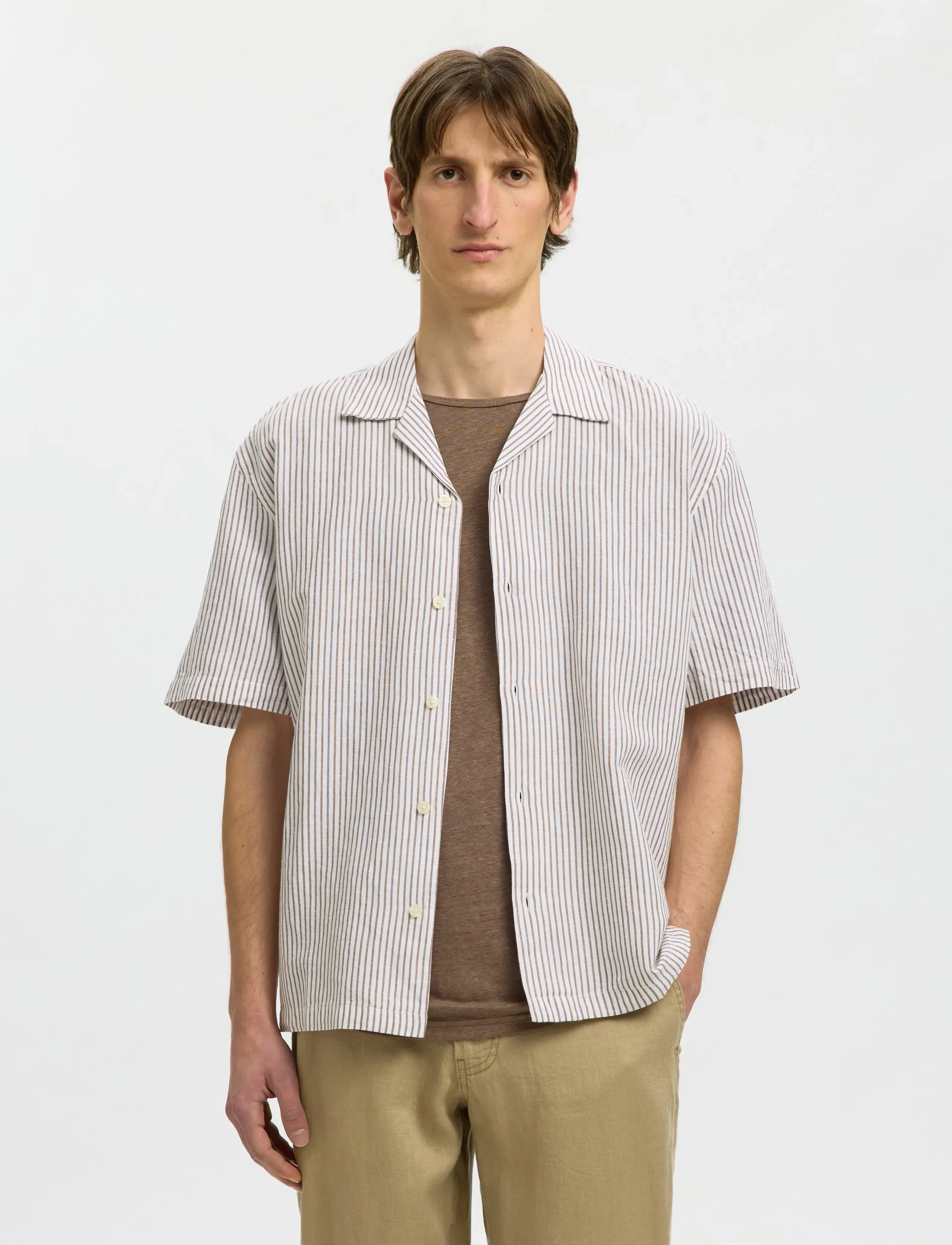 Selected SLMRLXCLAY LINENBLEND SS SHIRT RES NOOS - Linen shirts - BRIGHT WHITE / white