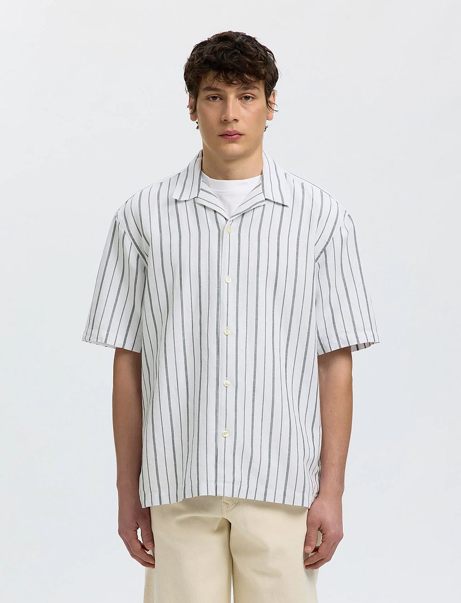 Selected - SLMRLXCLAY LINENBLEND SS SHIRT RES NOOS - chemises de lin - bright white - 0