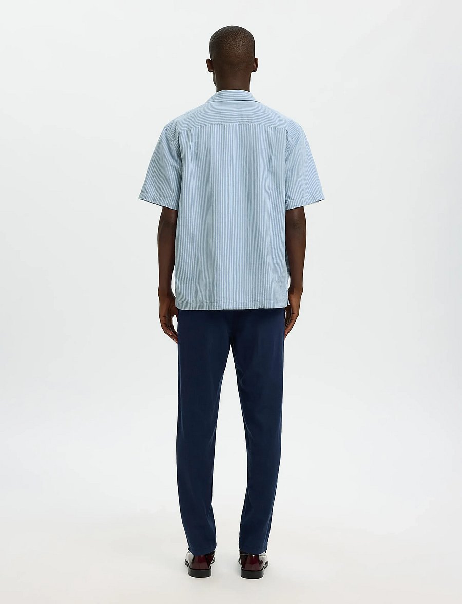 Selected - SLMRLXCLAY LINENBLEND SS SHIRT RES NOOS - chemises de lin - dusty blue - 2