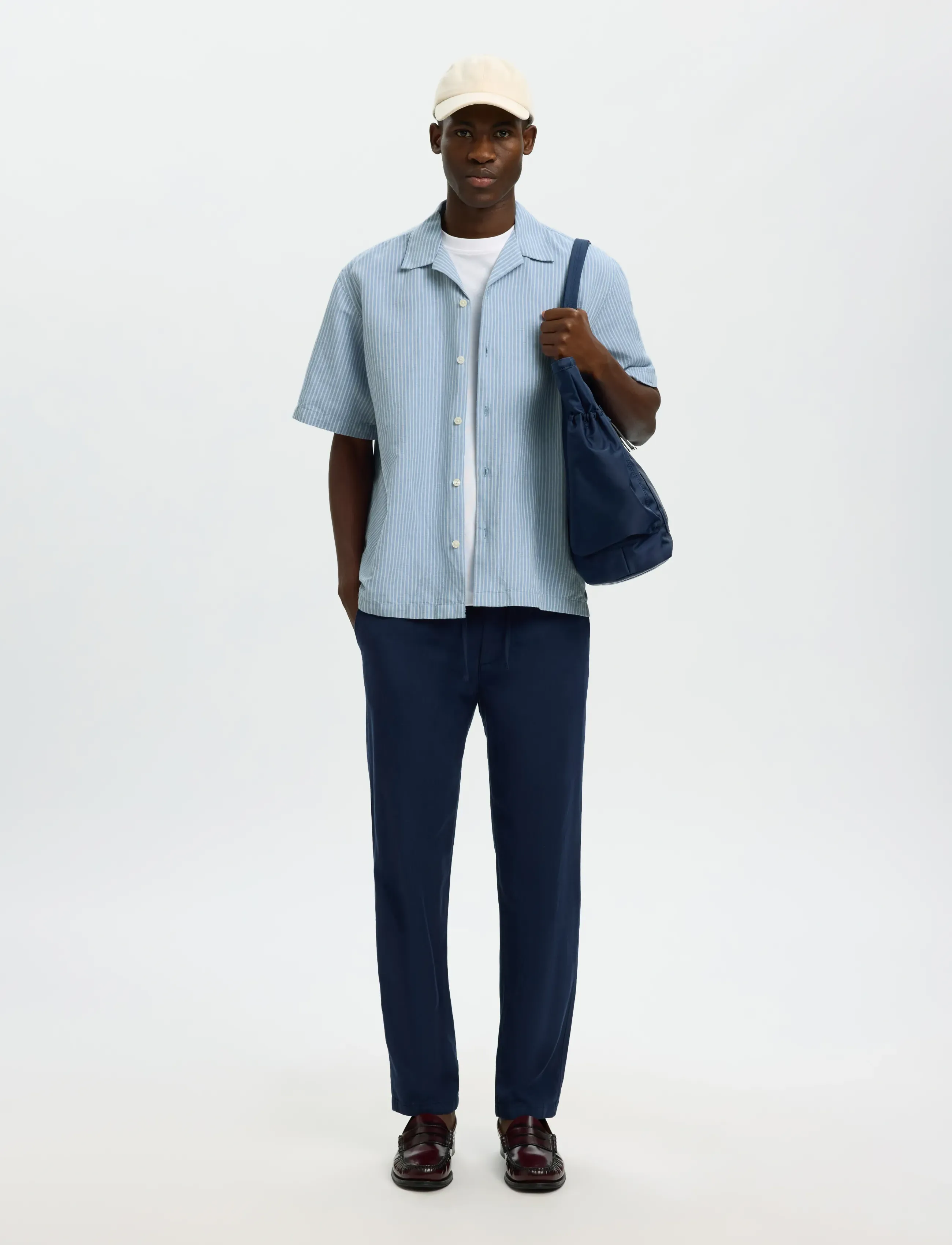 Selected - SLMRLXCLAY LINENBLEND SS SHIRT RES NOOS - leinenhemden - dusty blue - 5