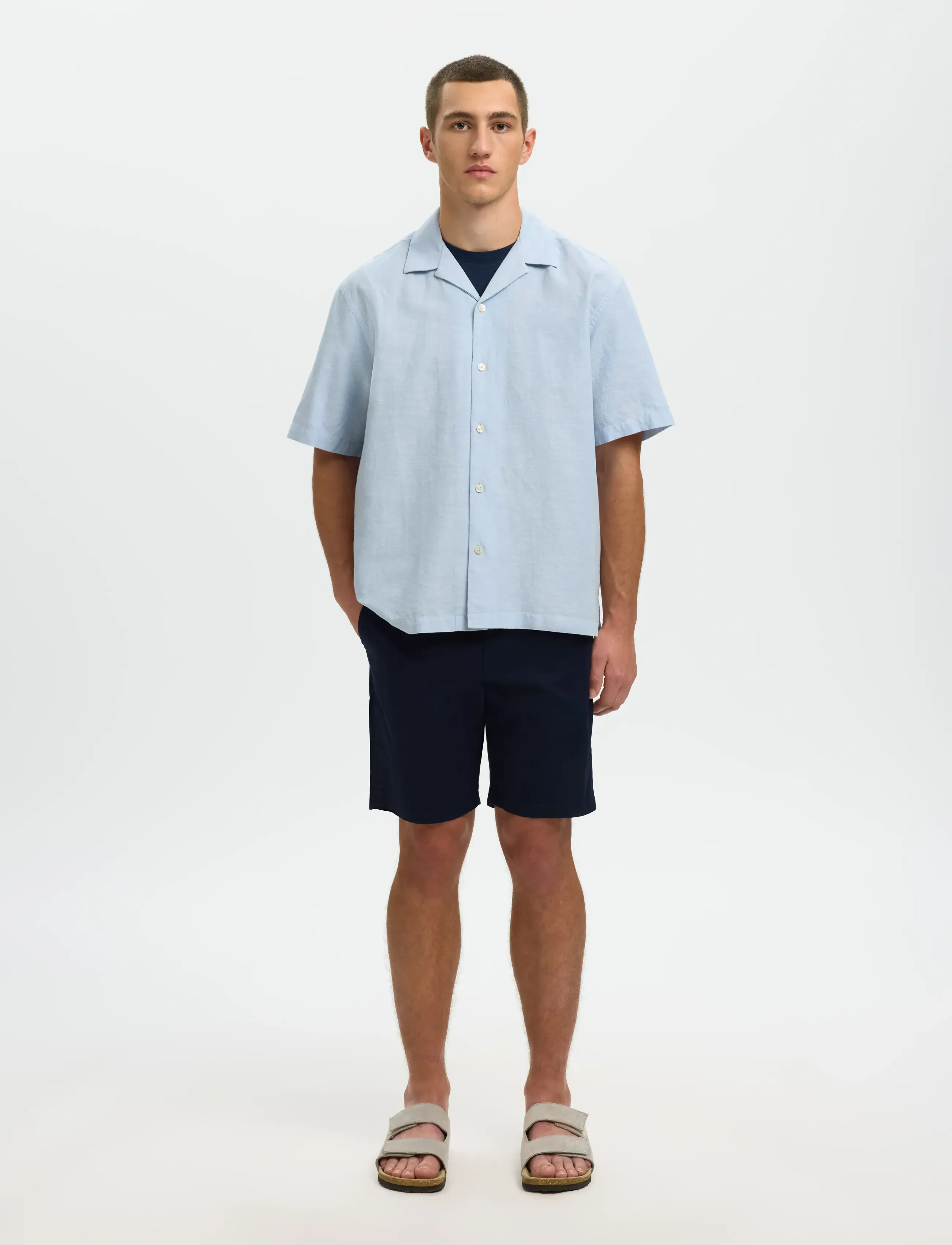 Selected - SLMRLXCLAY LINENBLEND SS SHIRT RES NOOS - hørskjorter - dusty blue - 3