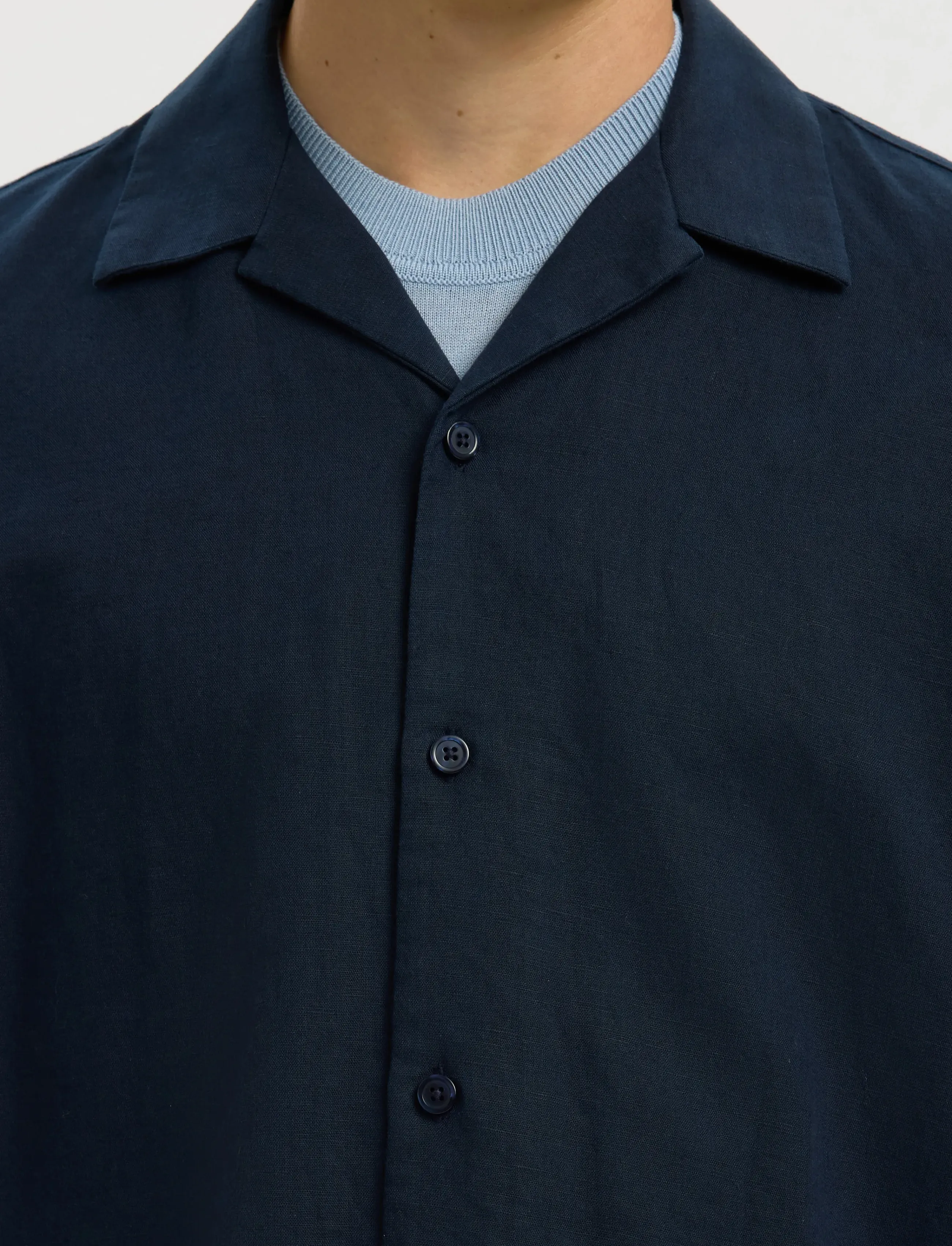 Selected - SLMRLXCLAY LINENBLEND SS SHIRT RES NOOS - chemises de lin - sky captain - 4