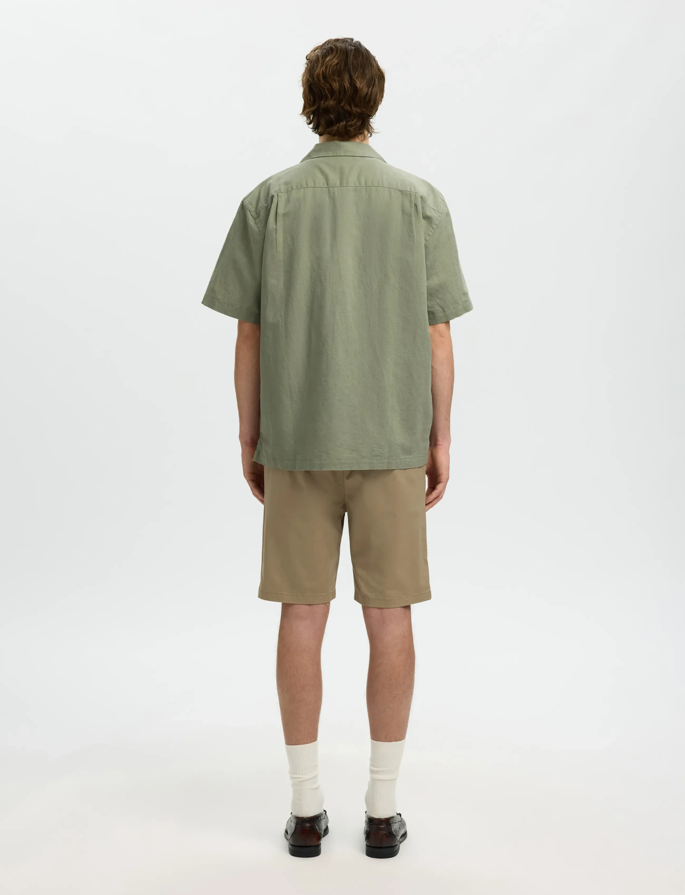 Selected - SLMRLXCLAY LINENBLEND SS SHIRT RES NOOS - chemises de lin - vetiver - 2