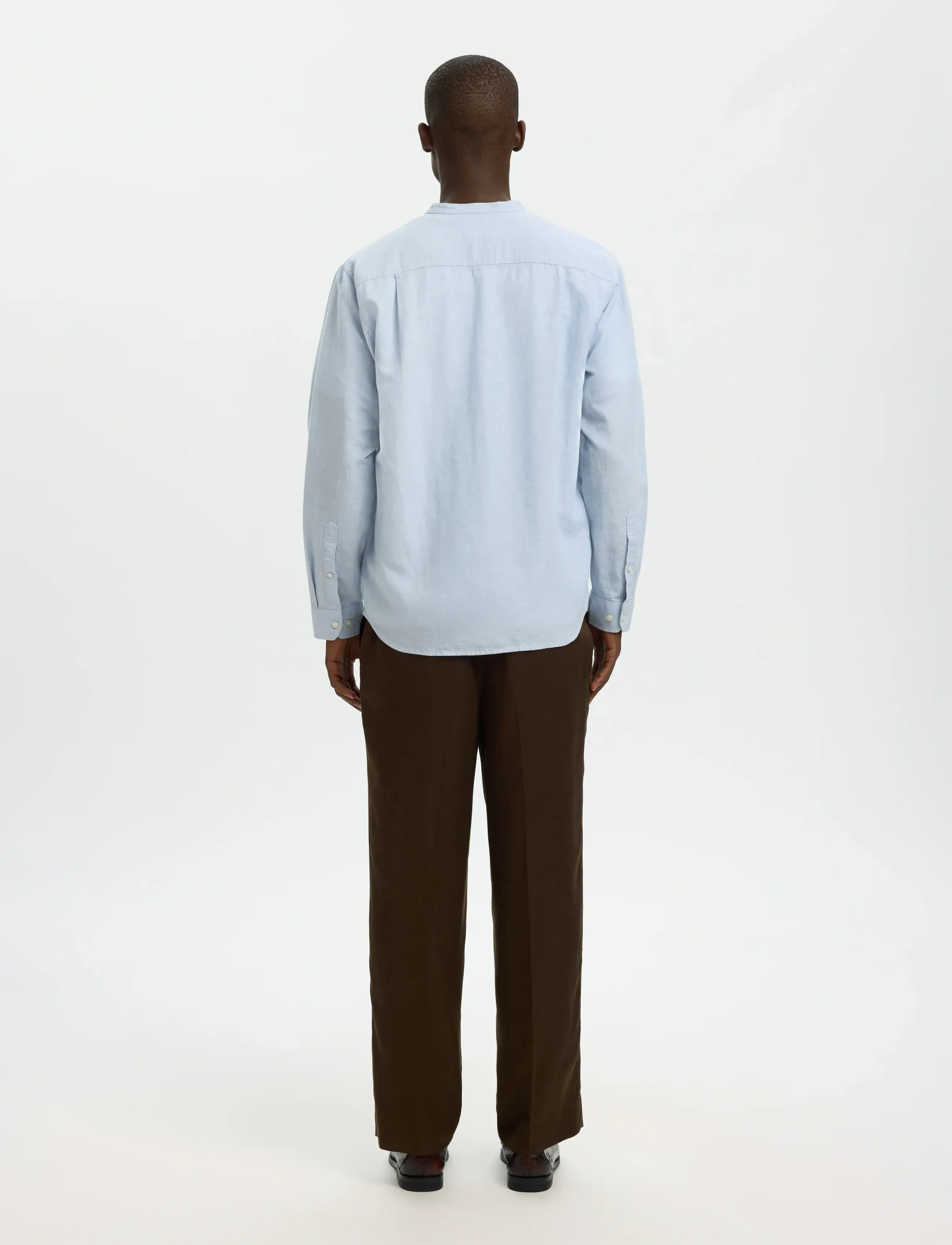 Selected - SLMREGCLAY LINENBLEND LS SHIRT BAND NOOS - hørskjorter - dusty blue - 2