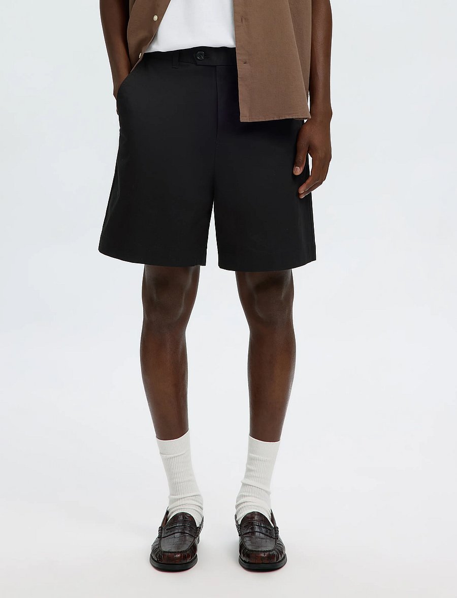 Selected - SLHLOOSE-AXEL JARI SHORTS - chinos shorts - black - 0