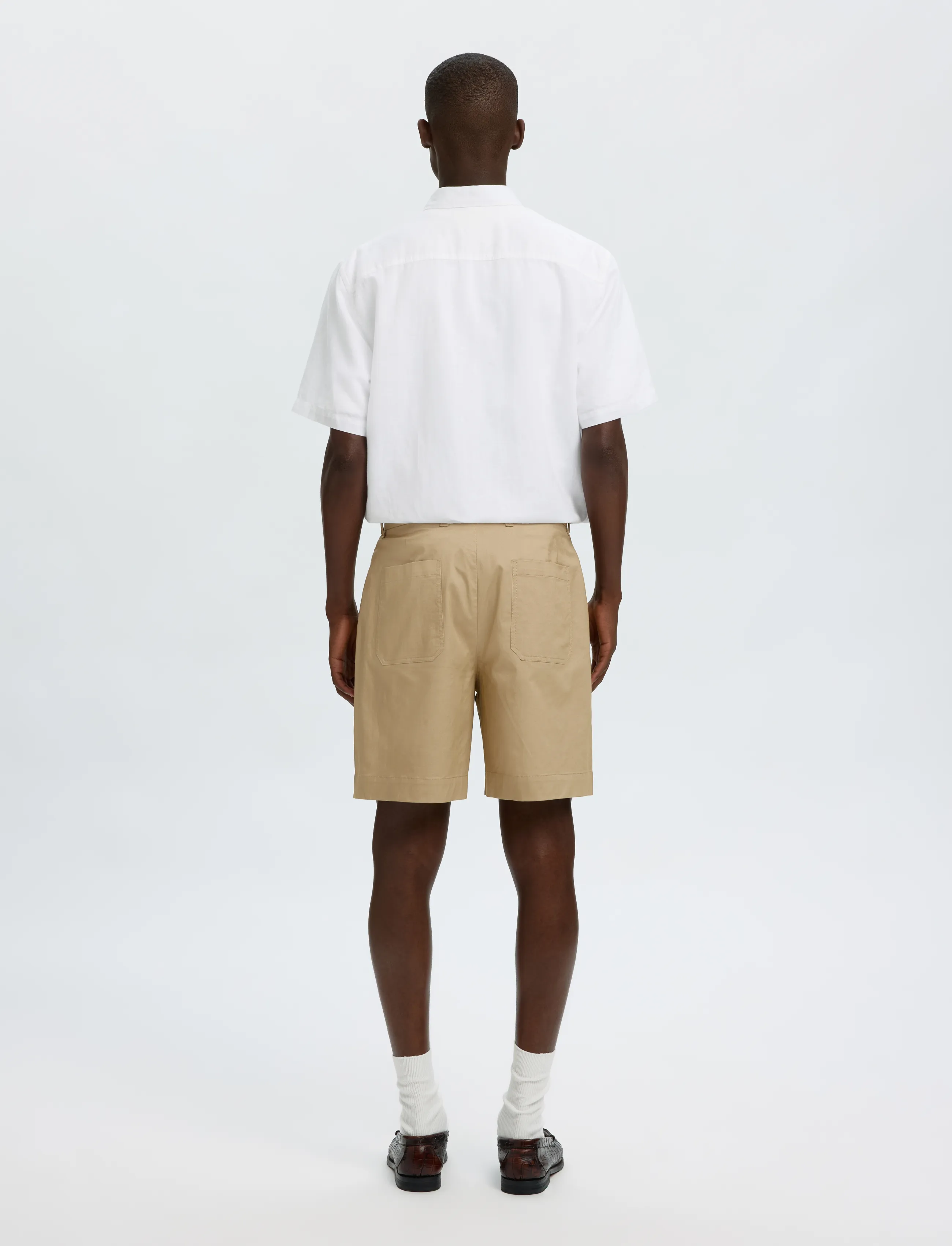 Selected - SLHLOOSE-AXEL JARI SHORTS - chinos shorts - chinchilla - 3
