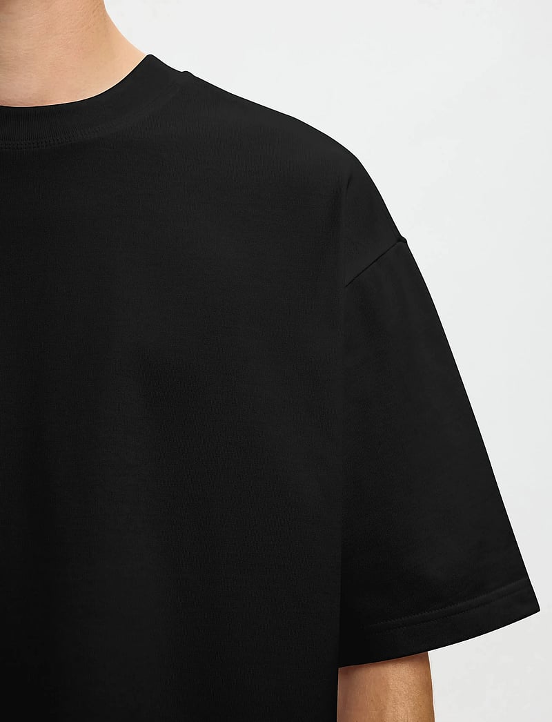 Selected - SLHRELAXASPEN 2-PLY SS O-NECK NOOS - kurzärmelig - black - 4