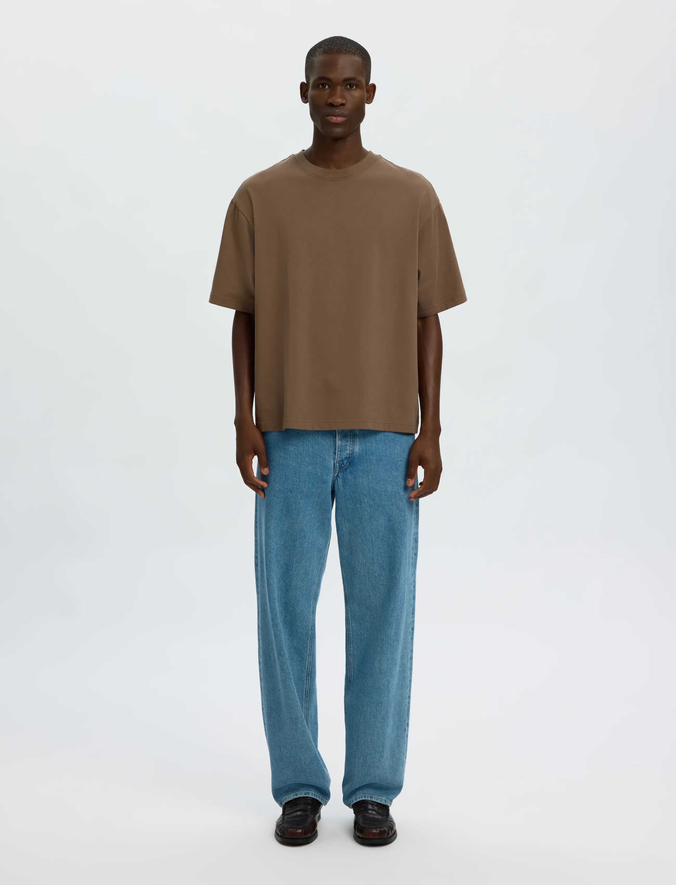 Selected - SLMRELAXASPEN 2-PLY SS O-NECK NOOS - kurzärmelige t-shirts - chocolate chip - 3