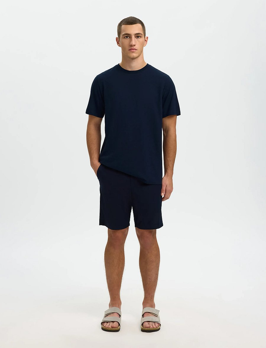 Selected - SLHADAM LINEN BLEND SS TEE NOOS - kurzärmelige t-shirts - sky captain - 3