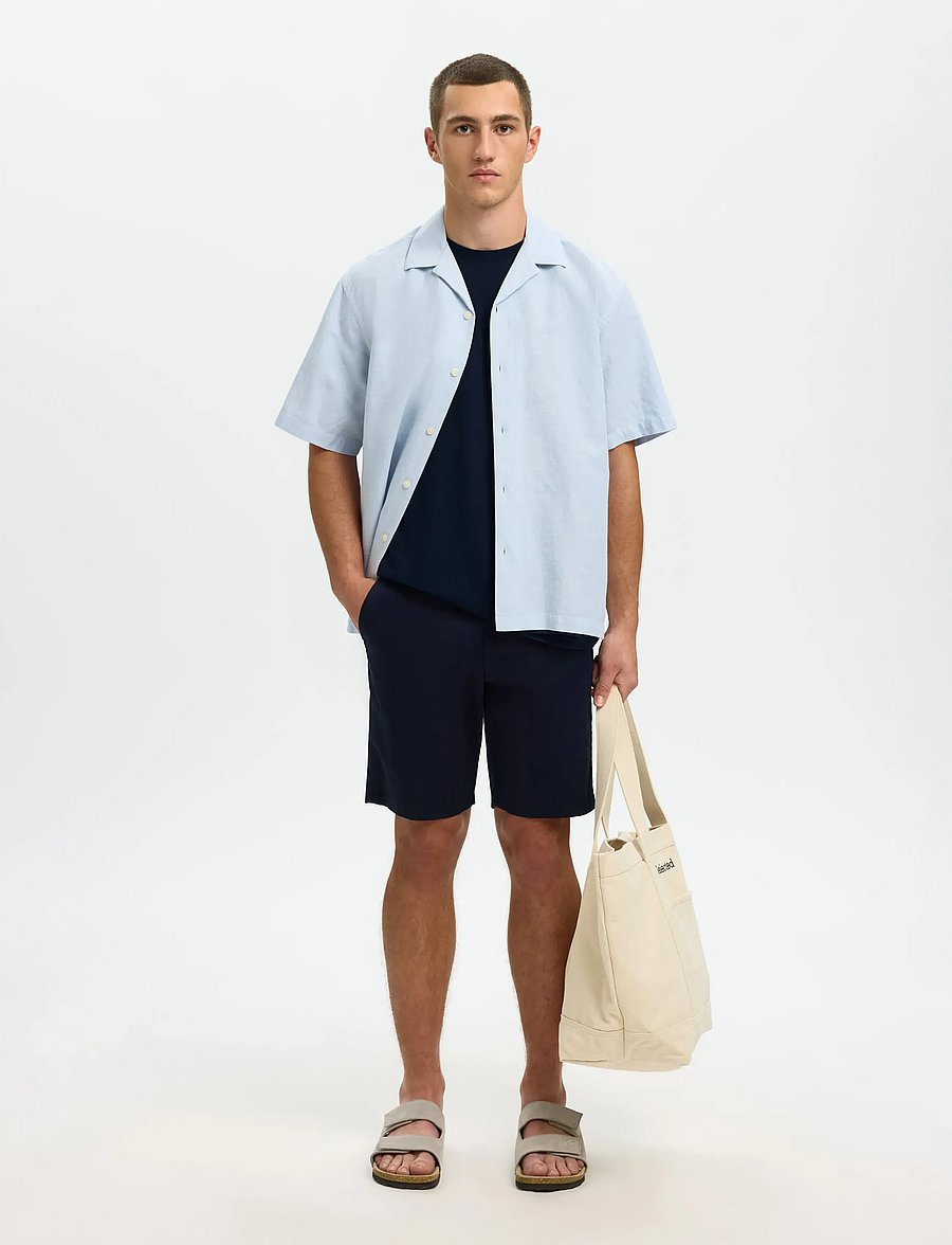 Selected - SLHADAM LINEN BLEND SS TEE NOOS - kurzärmelige t-shirts - sky captain - 5