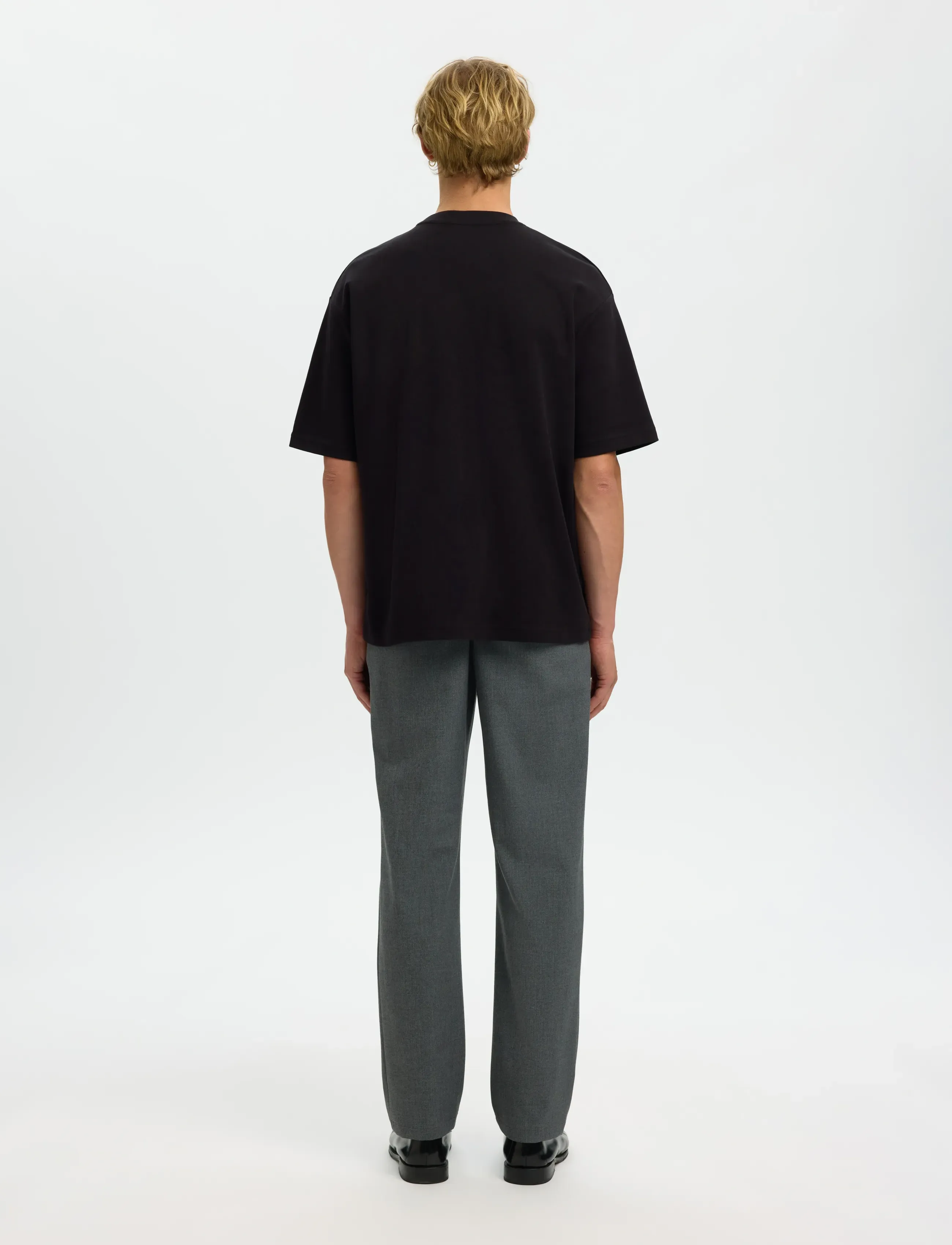 Selected - SLHLOOSEOSCAR POCKET SS TEE NOOS - korte mouwen - black - 2