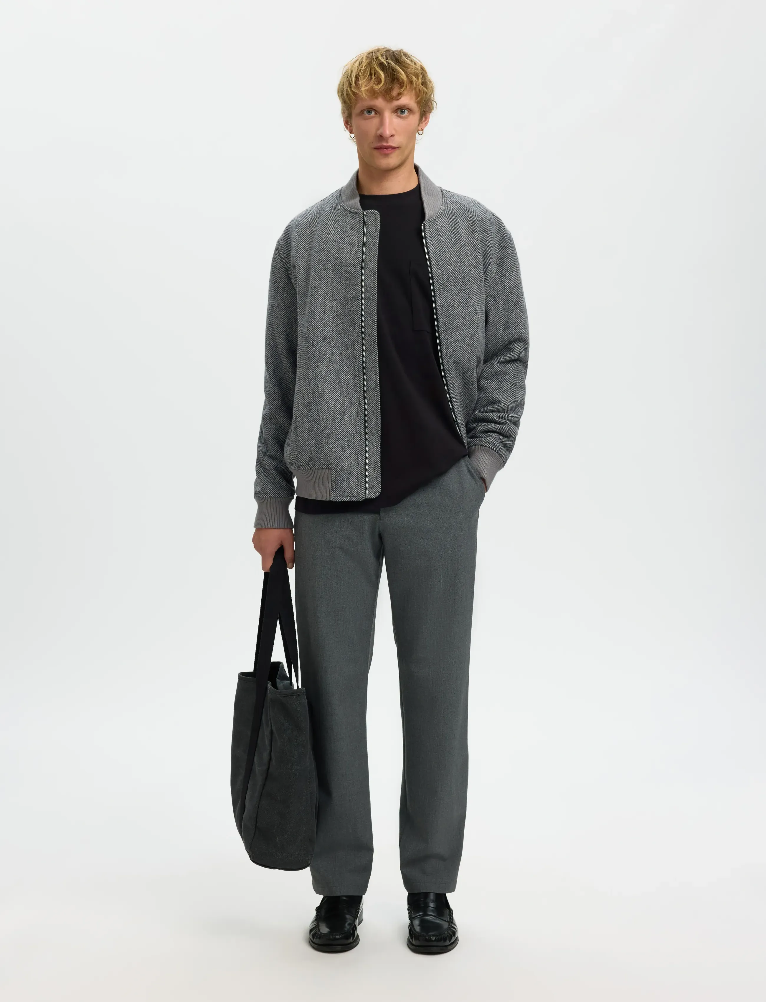 Selected - SLHLOOSEOSCAR POCKET SS TEE NOOS - korte mouwen - black - 5