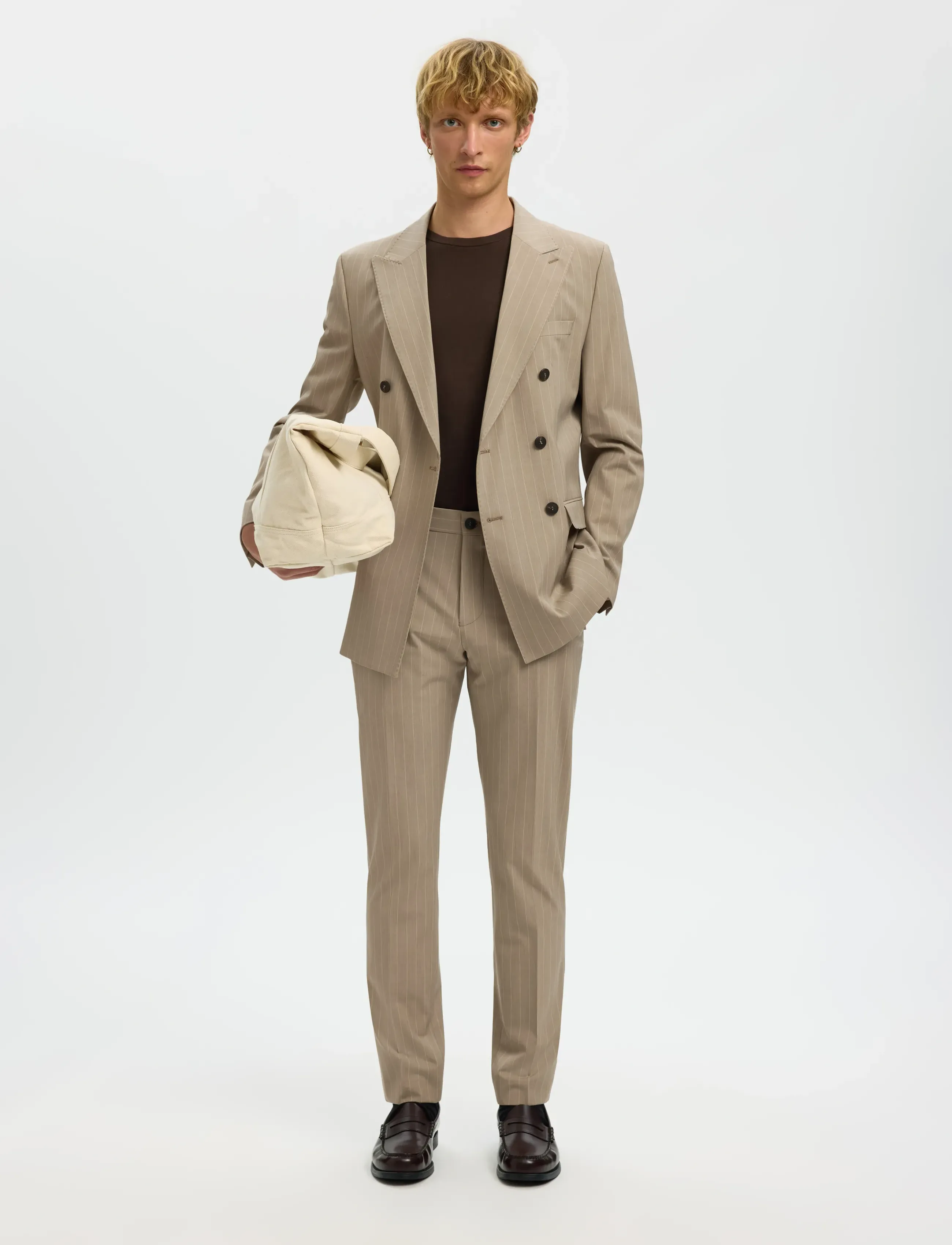 Selected - SLHSLIM-LIAM PINSTRIPED DB BLZ FLEX NOOS - dubbelknäppta kavajer - sand - 5