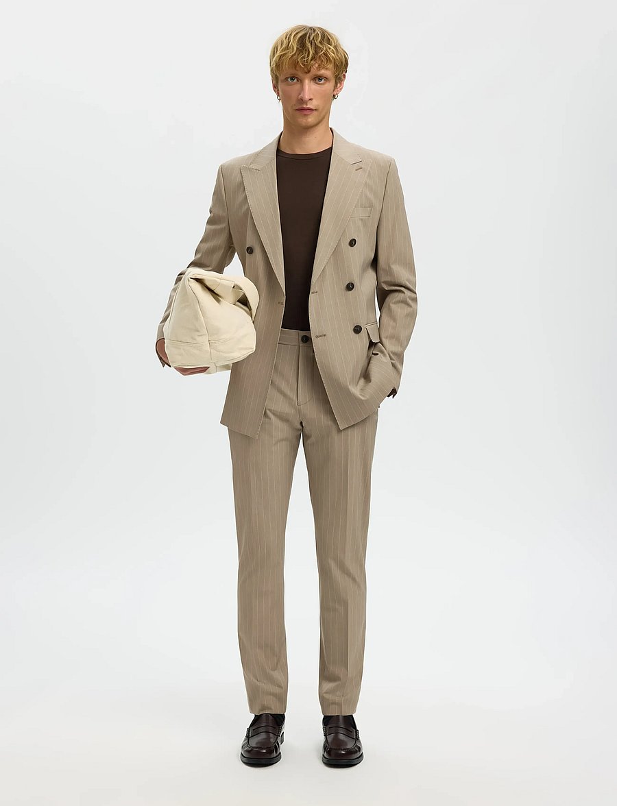 Selected - SLHSLIM-LIAM PINSTRIPED DB BLZ FLEX NOOS - dubbelknäppta kavajer - sand - 5