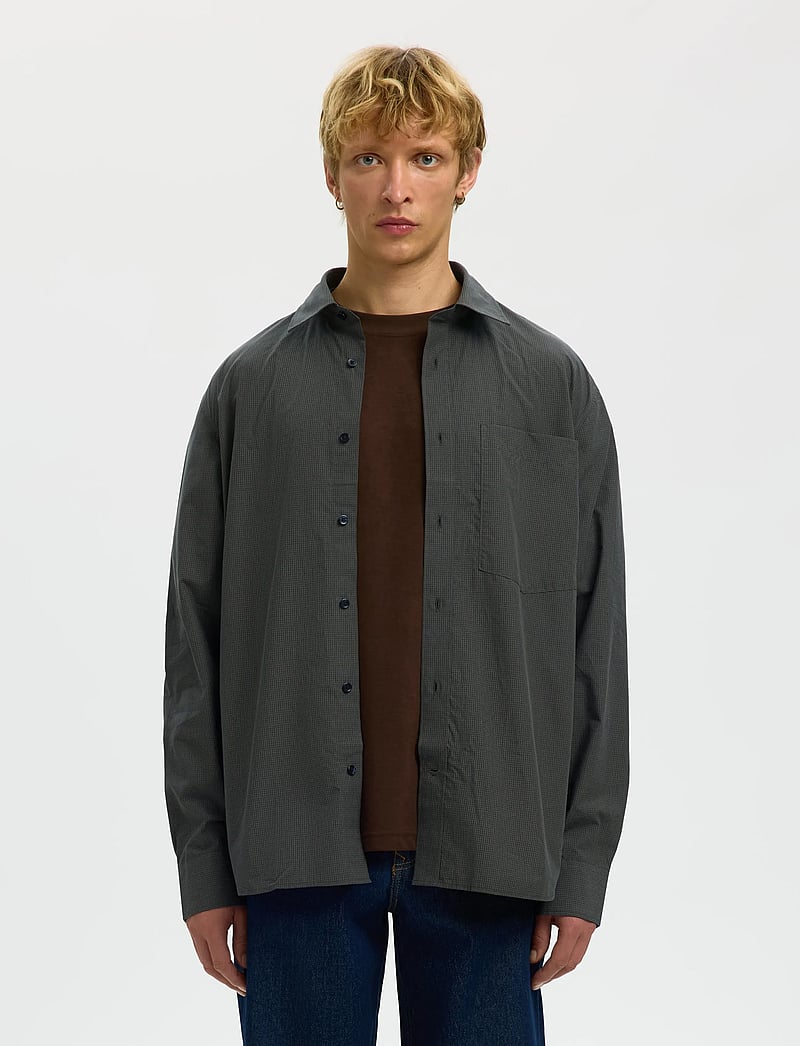 Selected - SLHRLXLARRY LS SHIRT - ruudulised särgid - forest night - 0