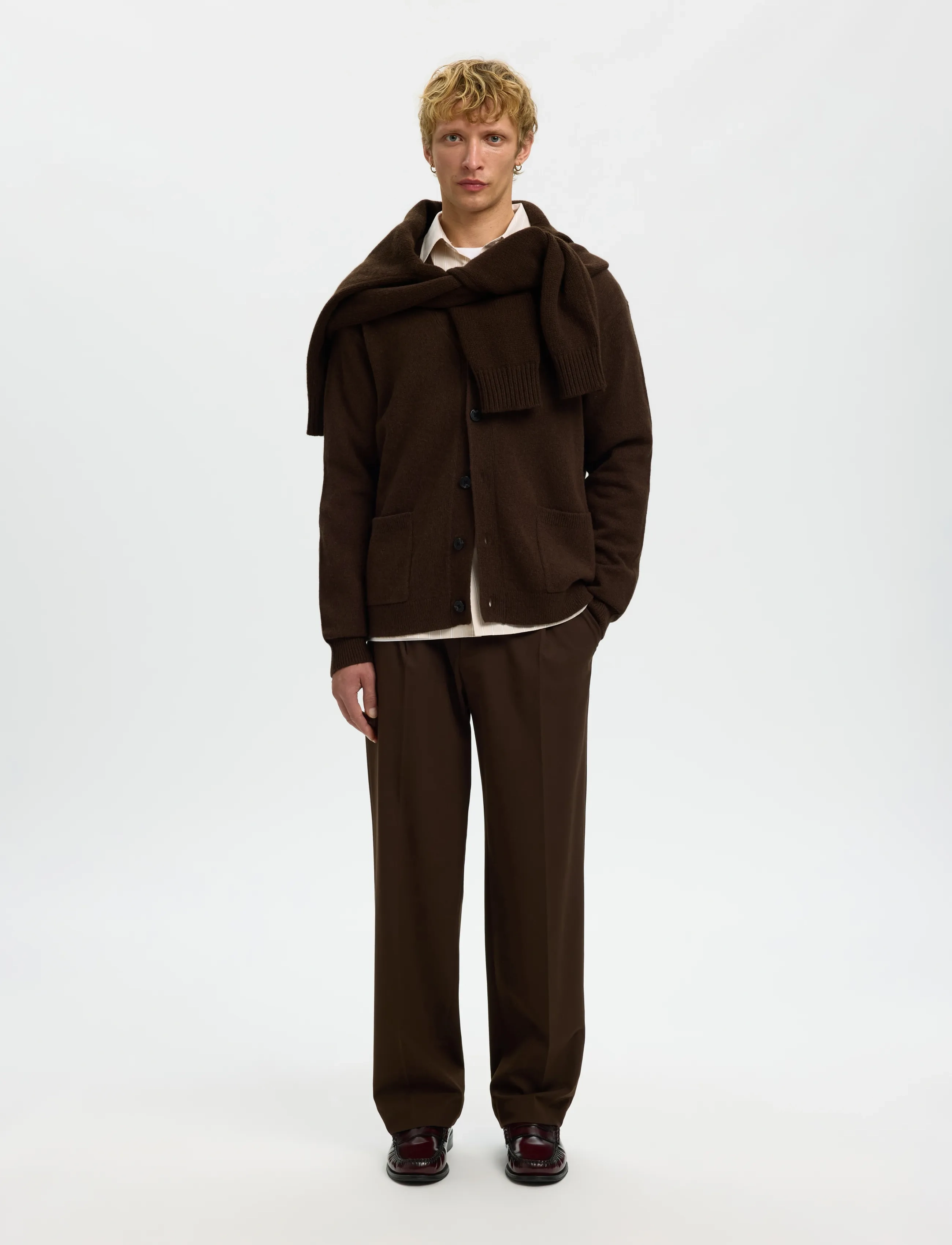 Selected - SLHCOBA LS KNIT RELAXED V-NECK CARDIGAN - cardigans - demitasse - 4