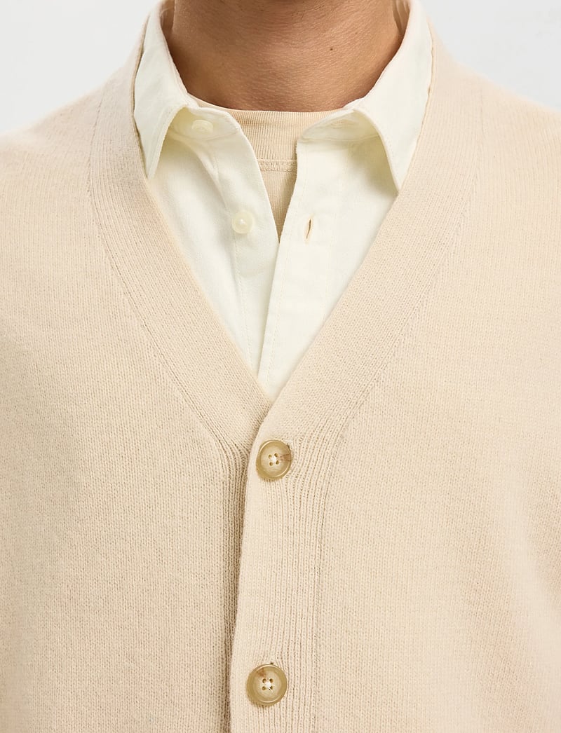 Selected - SLHCOBA LS KNIT RELAXED V-NECK CARDIGAN - kardiganid - oatmeal - 5