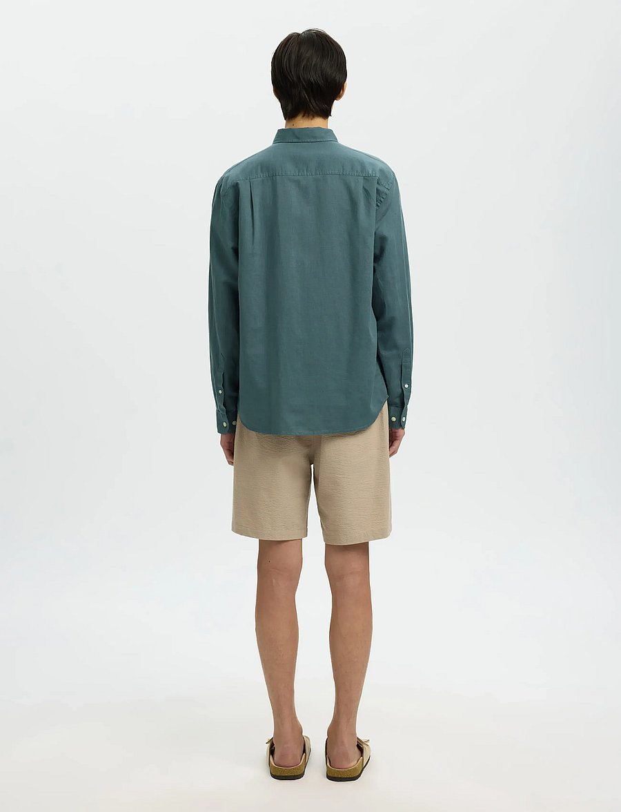 Selected - SLHREGCLAY LINEN BLEND BD LS SHIRT - casual skjorter - balsam green - 2