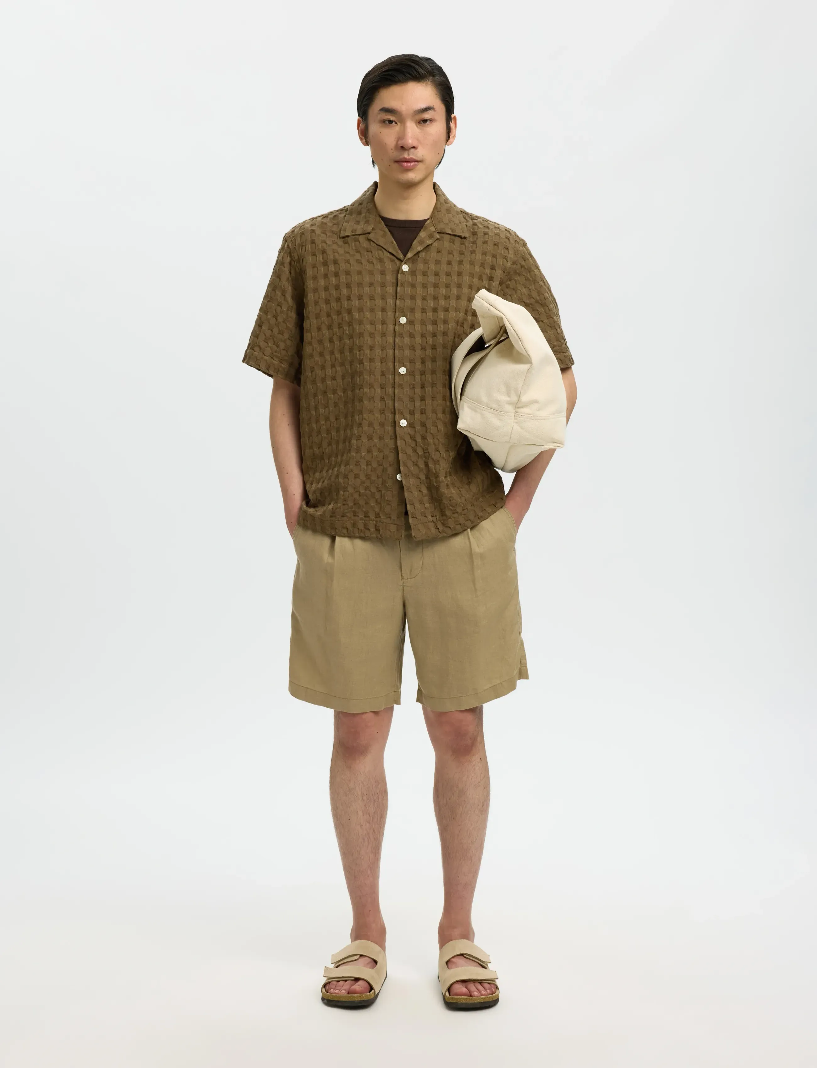 Selected - SLHRLXMONTY TEXTURE SS SHIRT - kortærmede skjorter - chocolate chip - 5