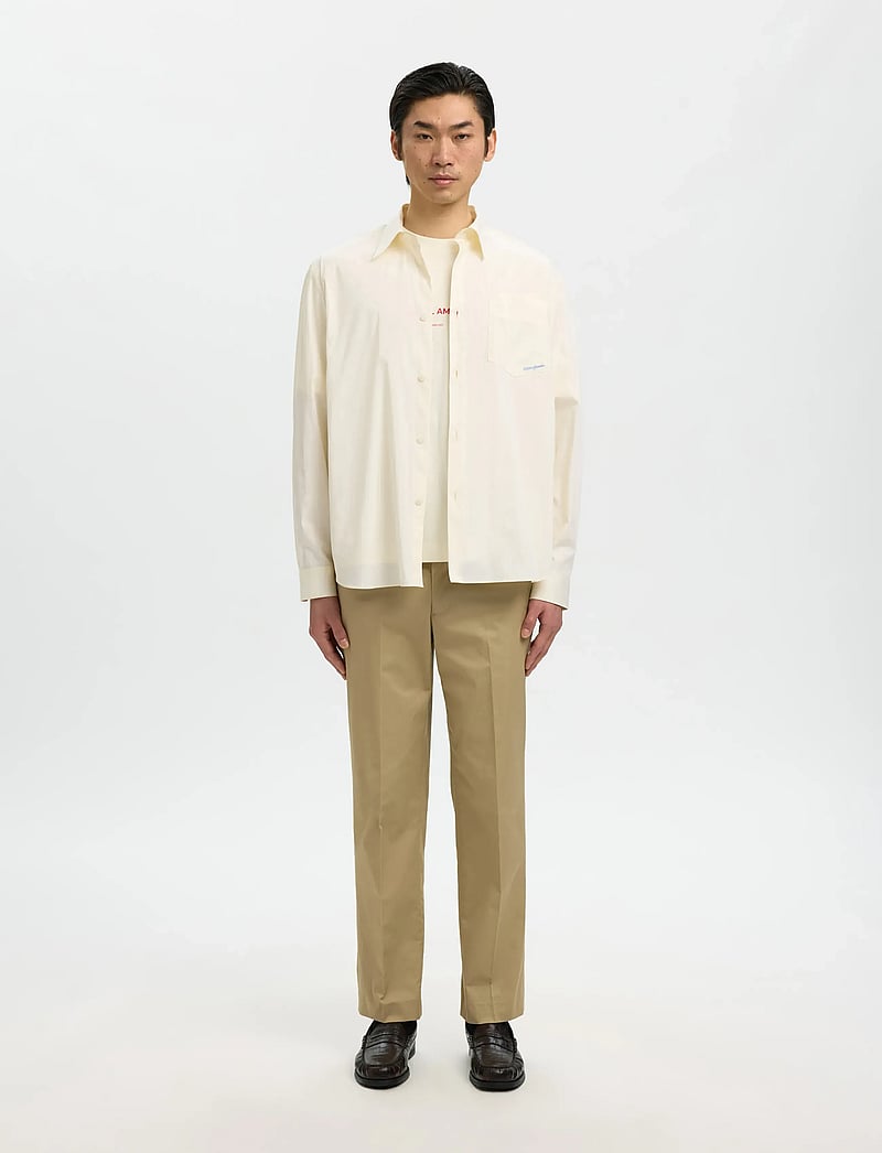 Selected - SLHRLXHOTEL AMOUR EMB LS SHIRT - randiga skjortor - egret - 3