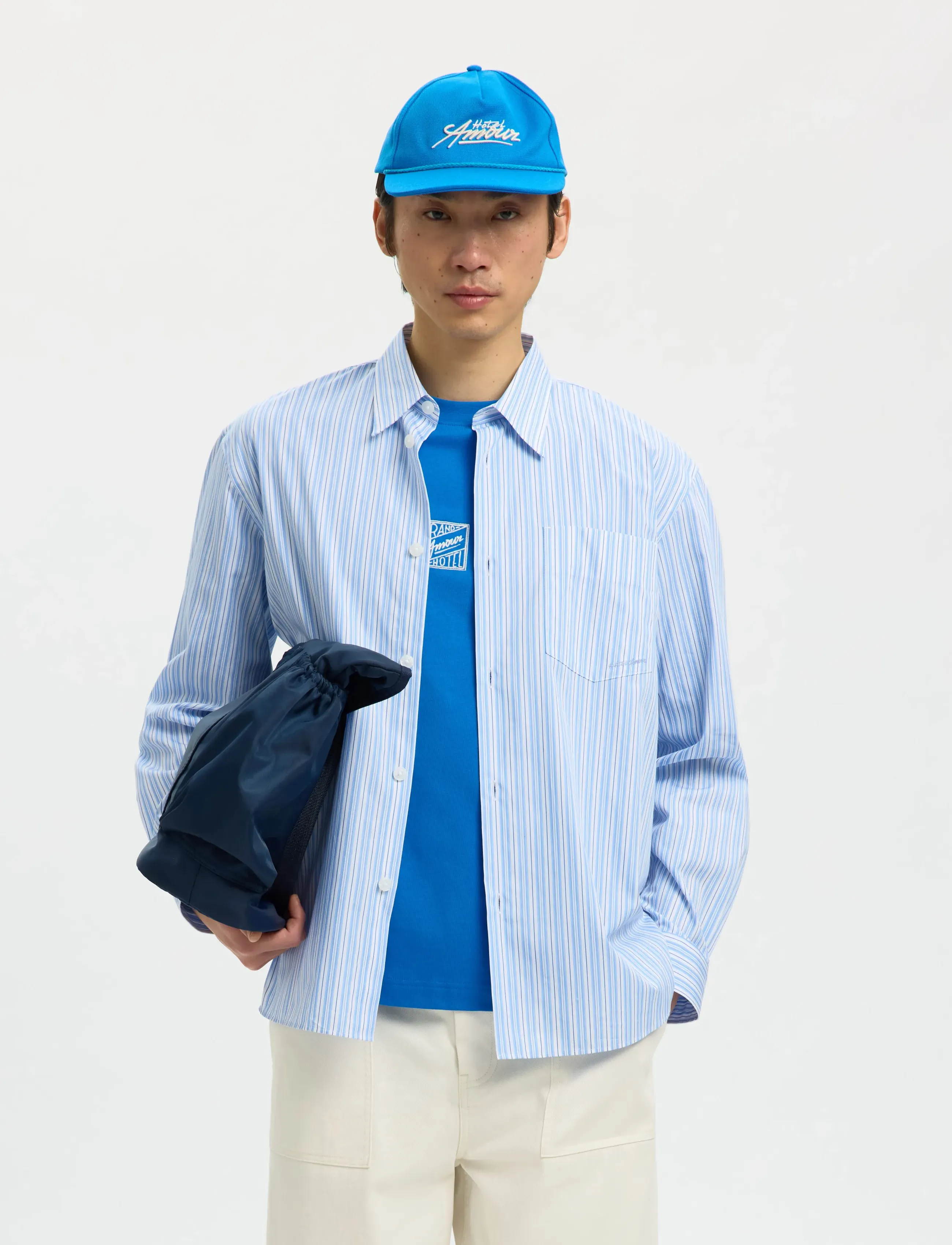 Selected SLHRLXHOTEL AMOUR EMB LS SHIRT - Stribede skjorter - LIGHT BLUE / blue