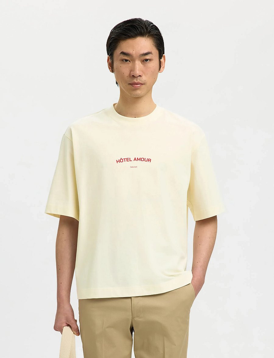 Selected - SLHBOXYLIAM SS O-NECK TEE HOTEL AMOUR - short-sleeved t-shirts - egret - 0