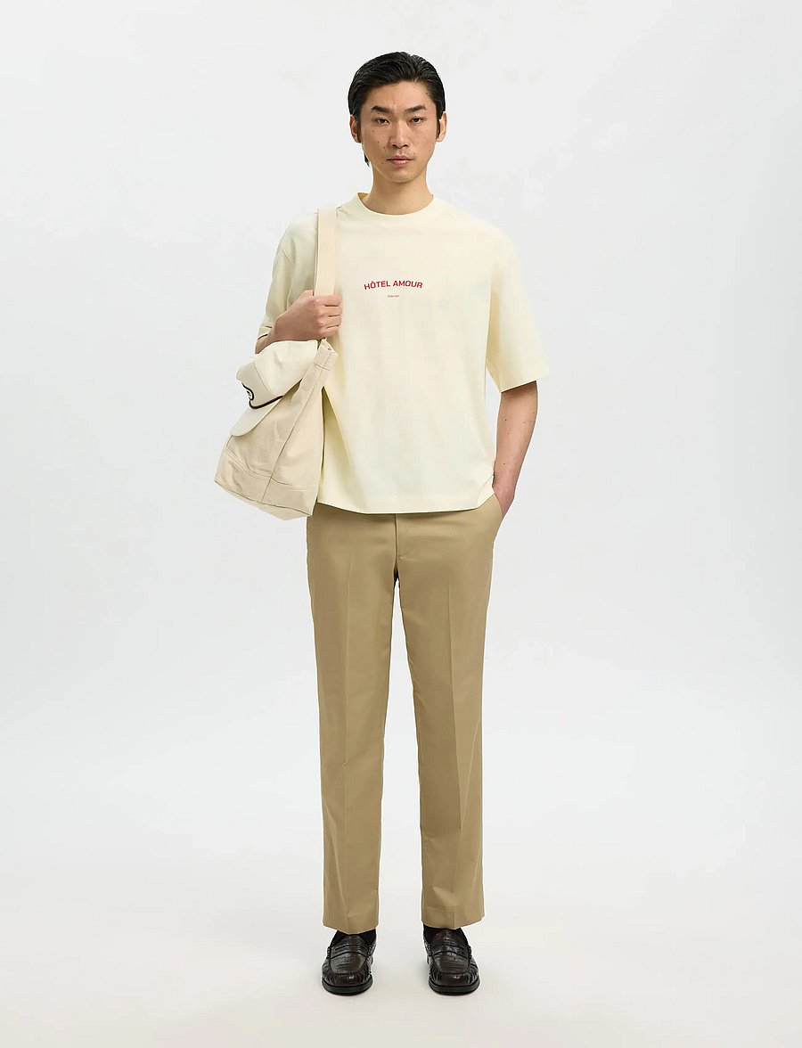 Selected - SLHBOXYLIAM SS O-NECK TEE HOTEL AMOUR - short-sleeved t-shirts - egret - 5