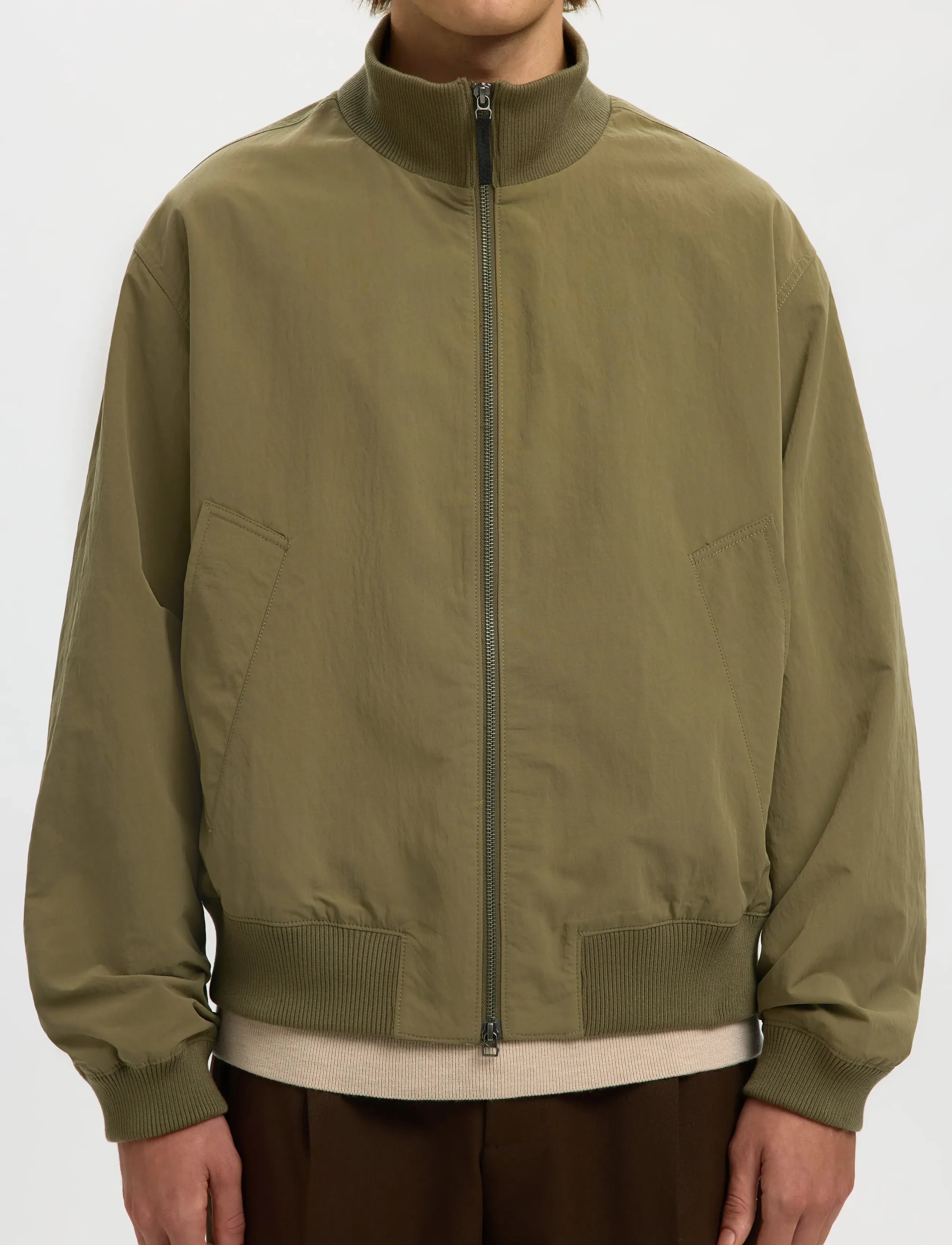 Slhdylan Relaxed Bomber 4