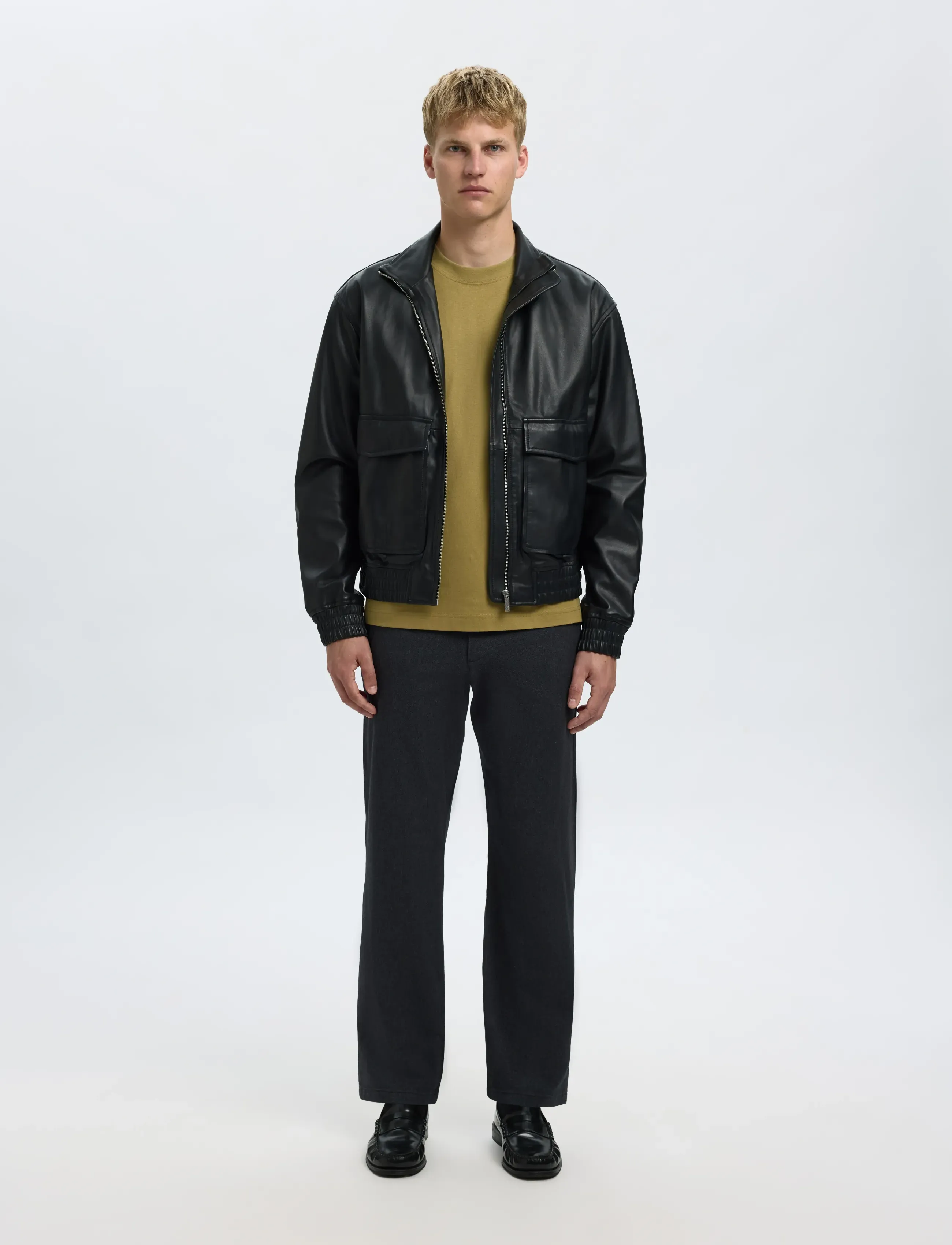Selected - SLHRELAXNORMAN SS O-NECK TEE - kortærmede t-shirts - dried herb - 5
