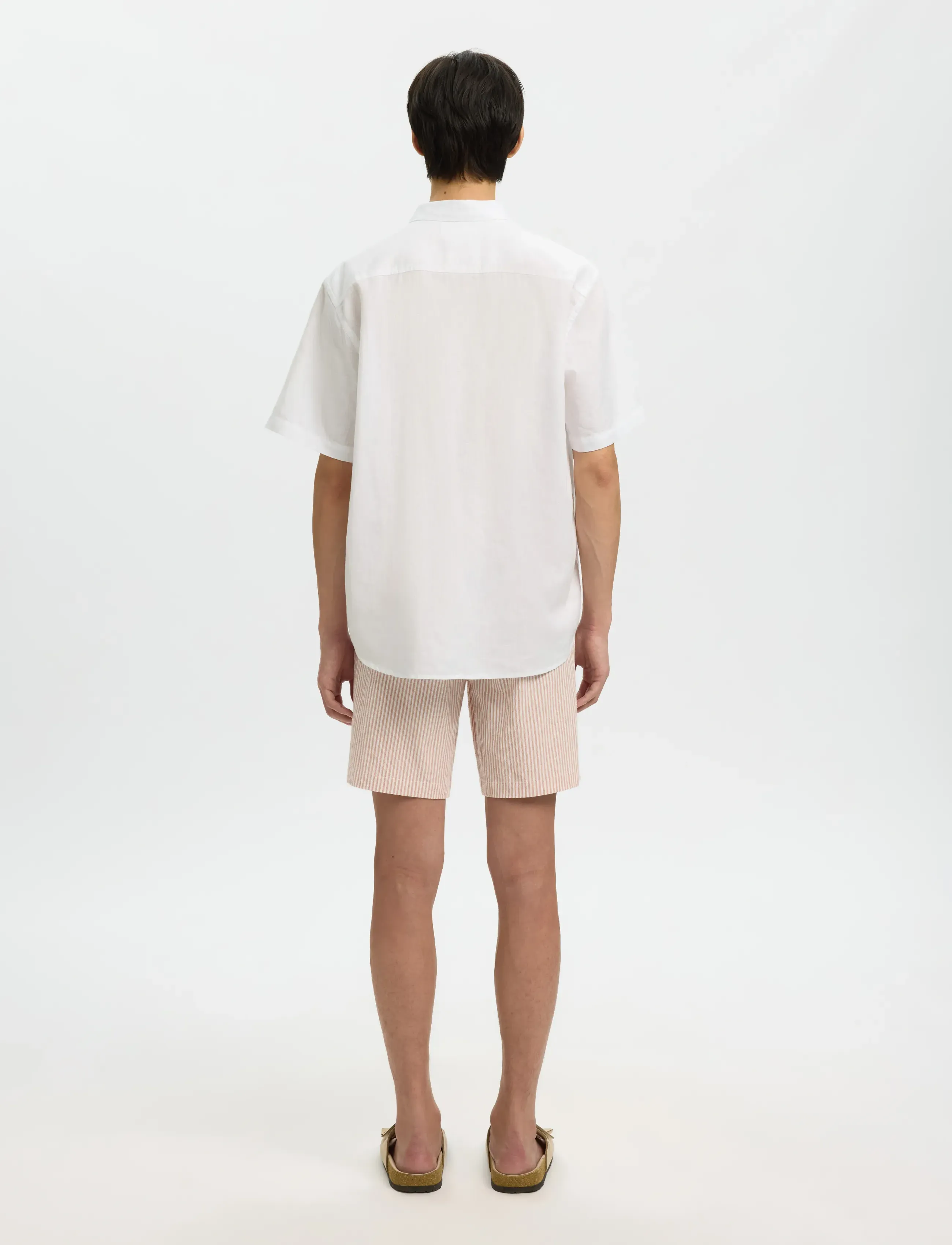 Selected - SLMREGCLAUS CLAY LINENBLEND SS SHT NOOS - kurzarmhemden - bright white - 2