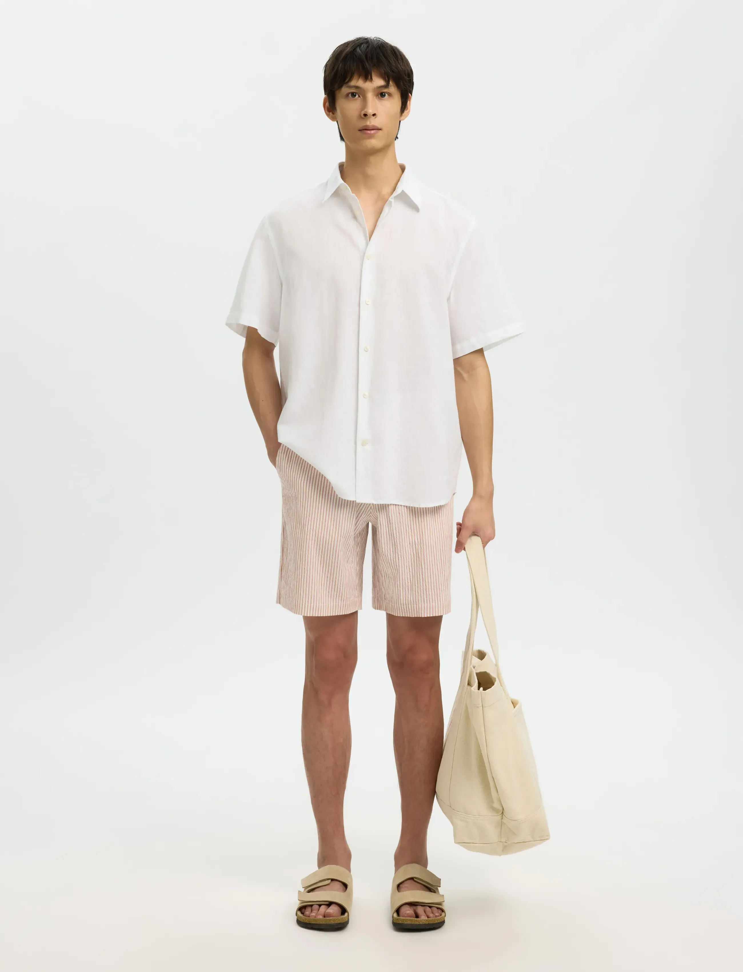 Selected - SLMREGCLAUS CLAY LINENBLEND SS SHT NOOS - kurzarmhemden - bright white - 3
