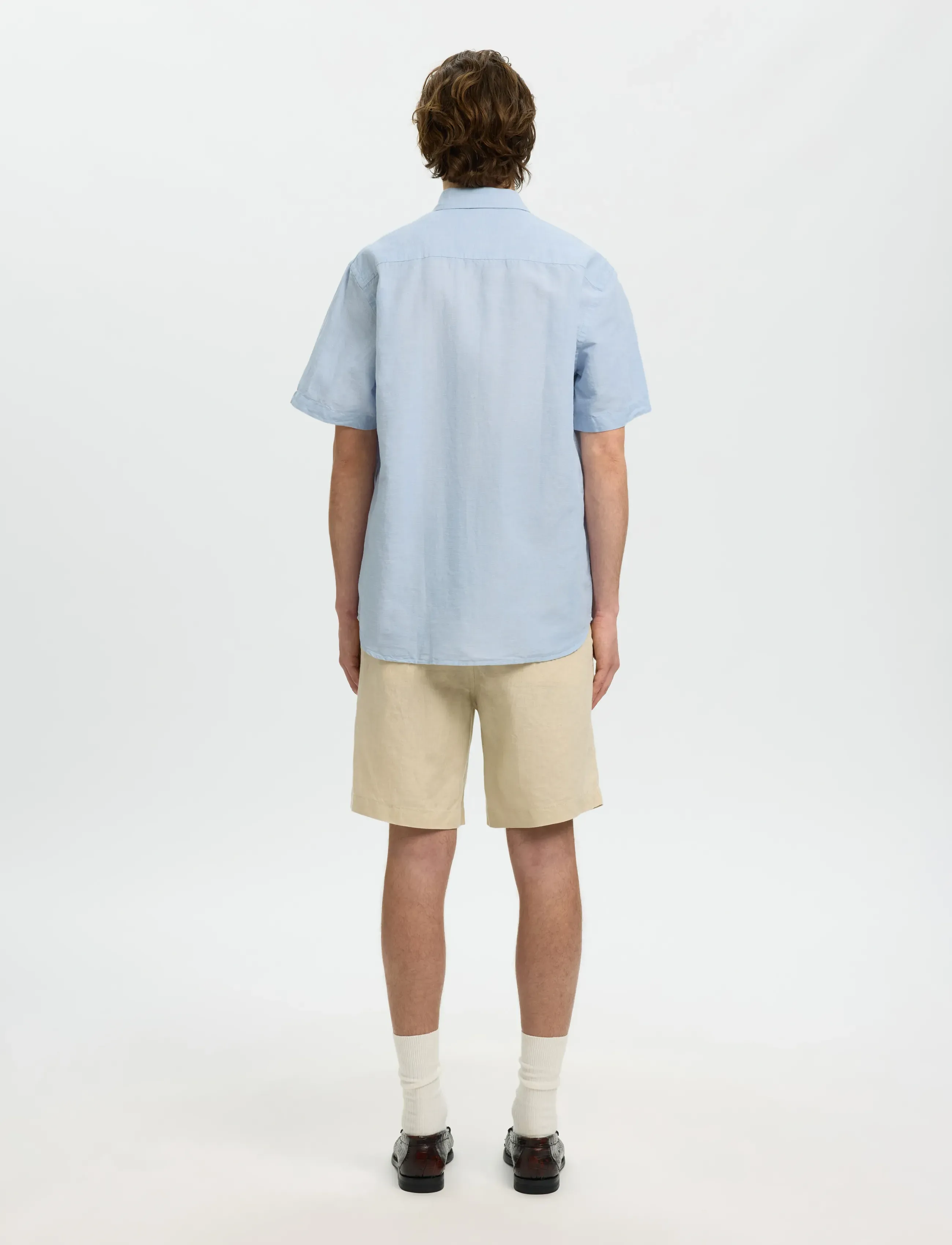 Selected - SLMREGCLAUS CLAY LINENBLEND SS SHT NOOS - kurzarmhemden - dusty blue - 2