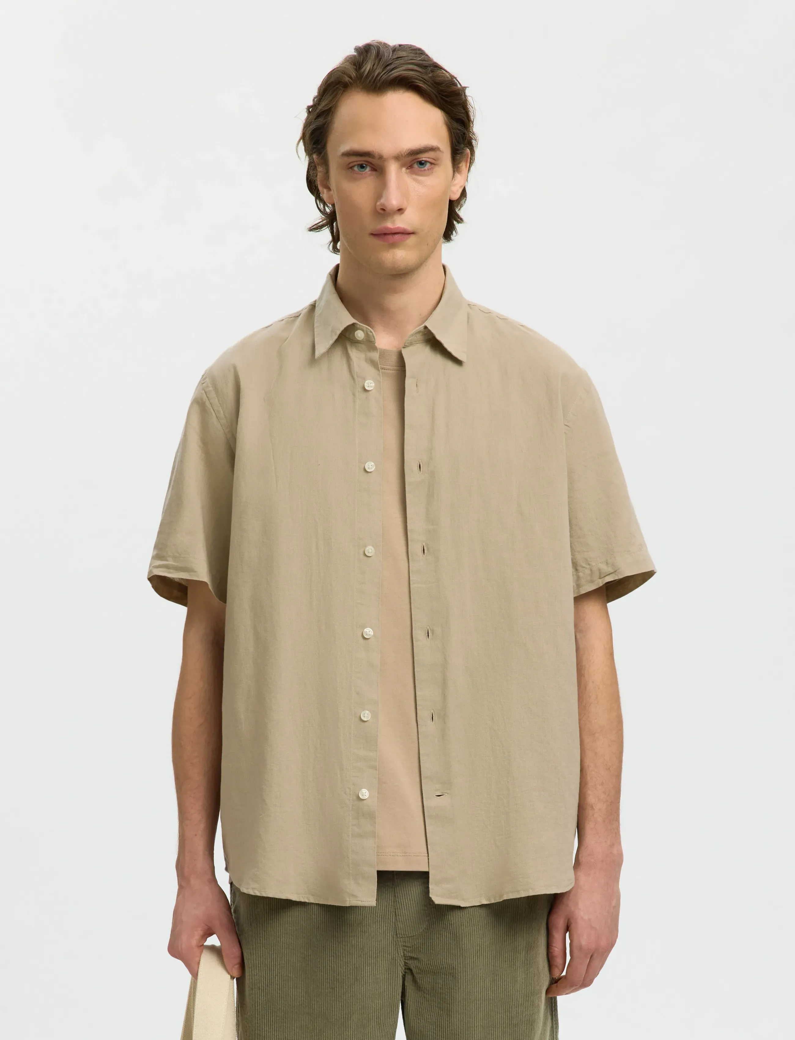 Selected SLMREGCLAUS CLAY LINENBLEND SS SHT NOOS - Selected - PURE CASHMERE / beige