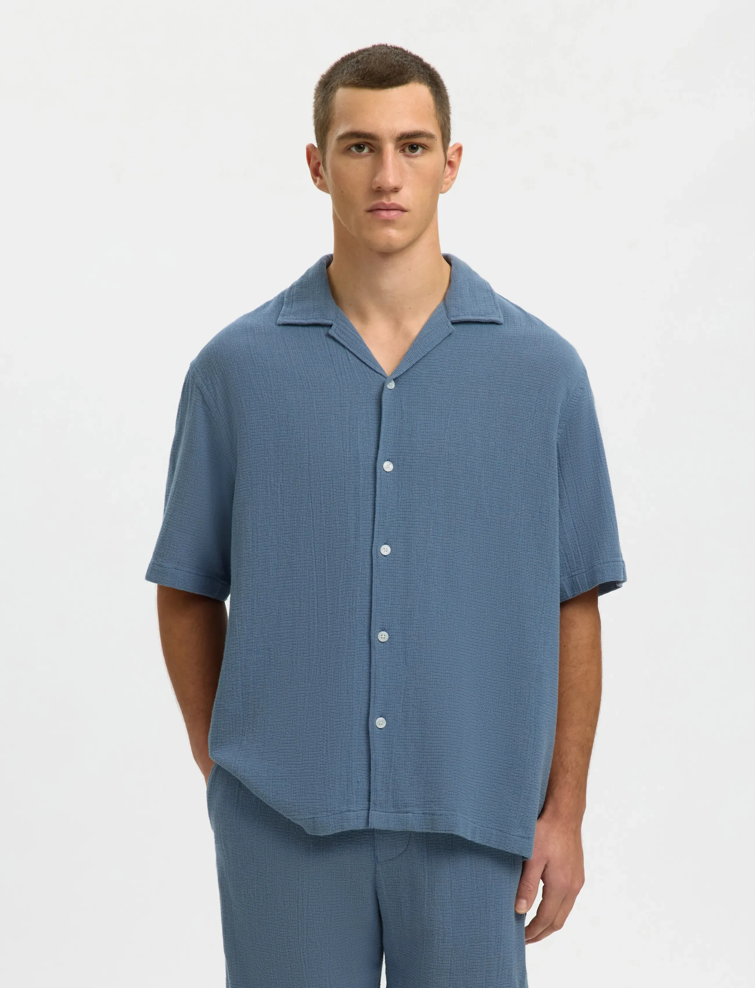 Selected SLHRLXCAL SS SHIRT RESORT - Casual skjorter - BLUE MIRAGE / blue